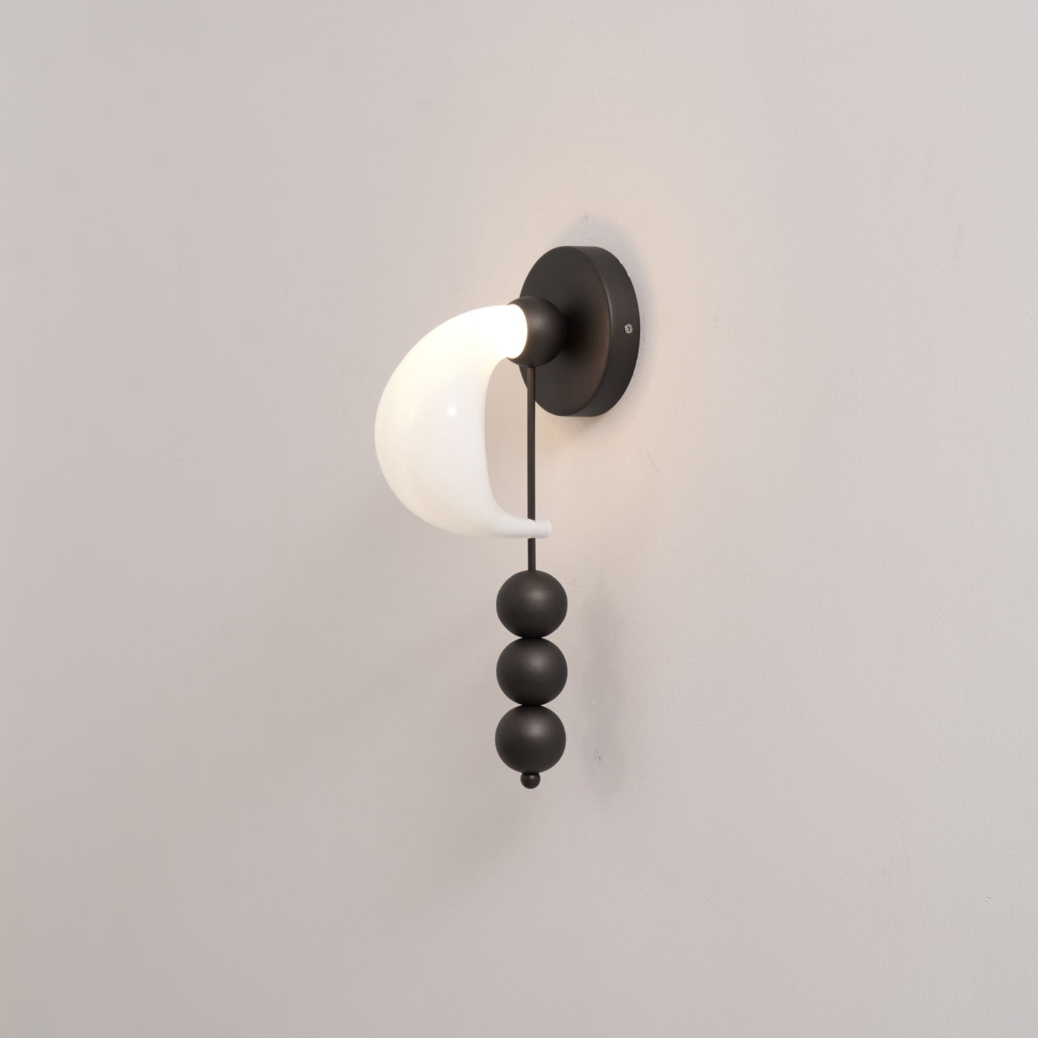 Viphaor Premium Elegance Art Glass Wall Light - Letslighting
