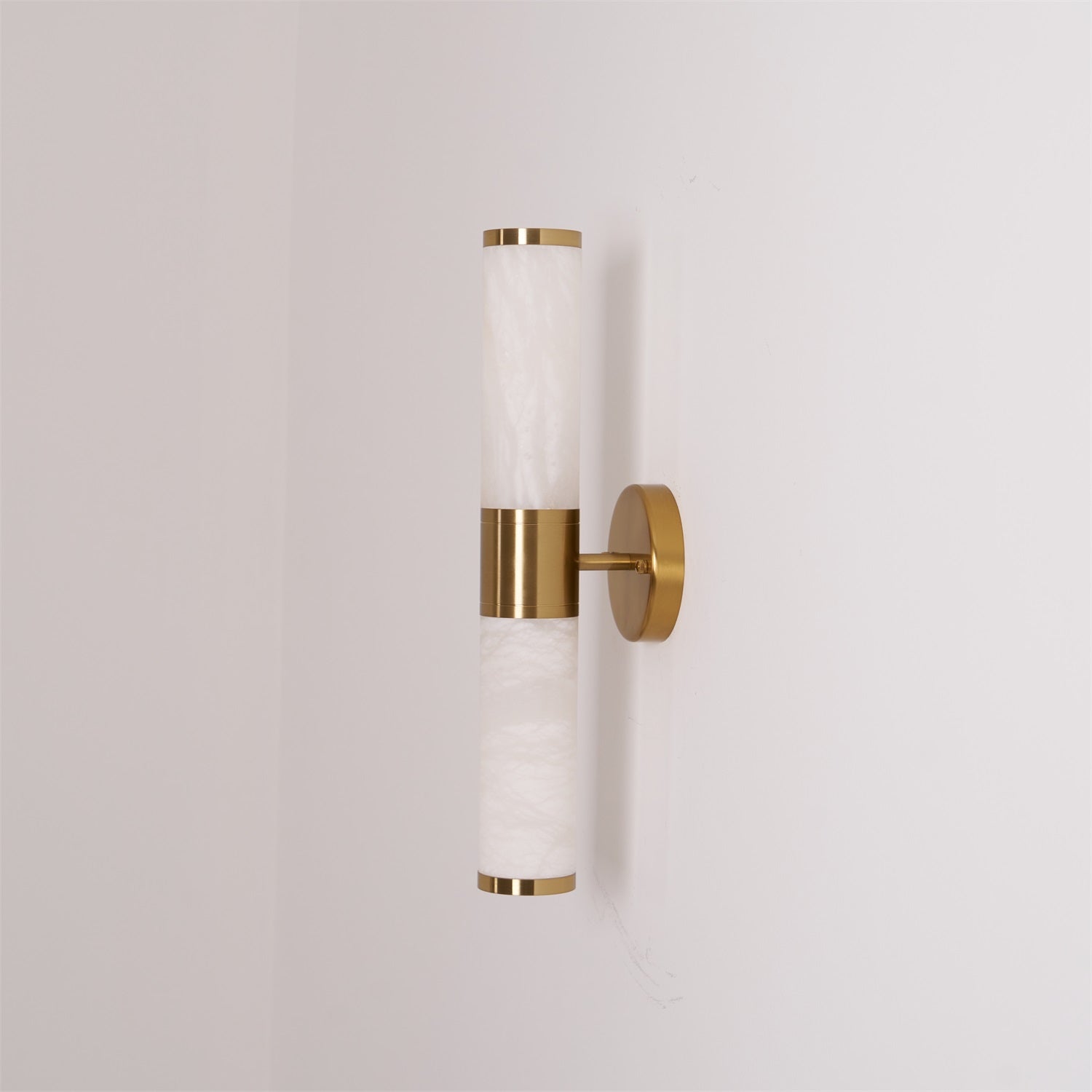 Kaia Minimalist Alabaster Wall Lamp - Letslighting