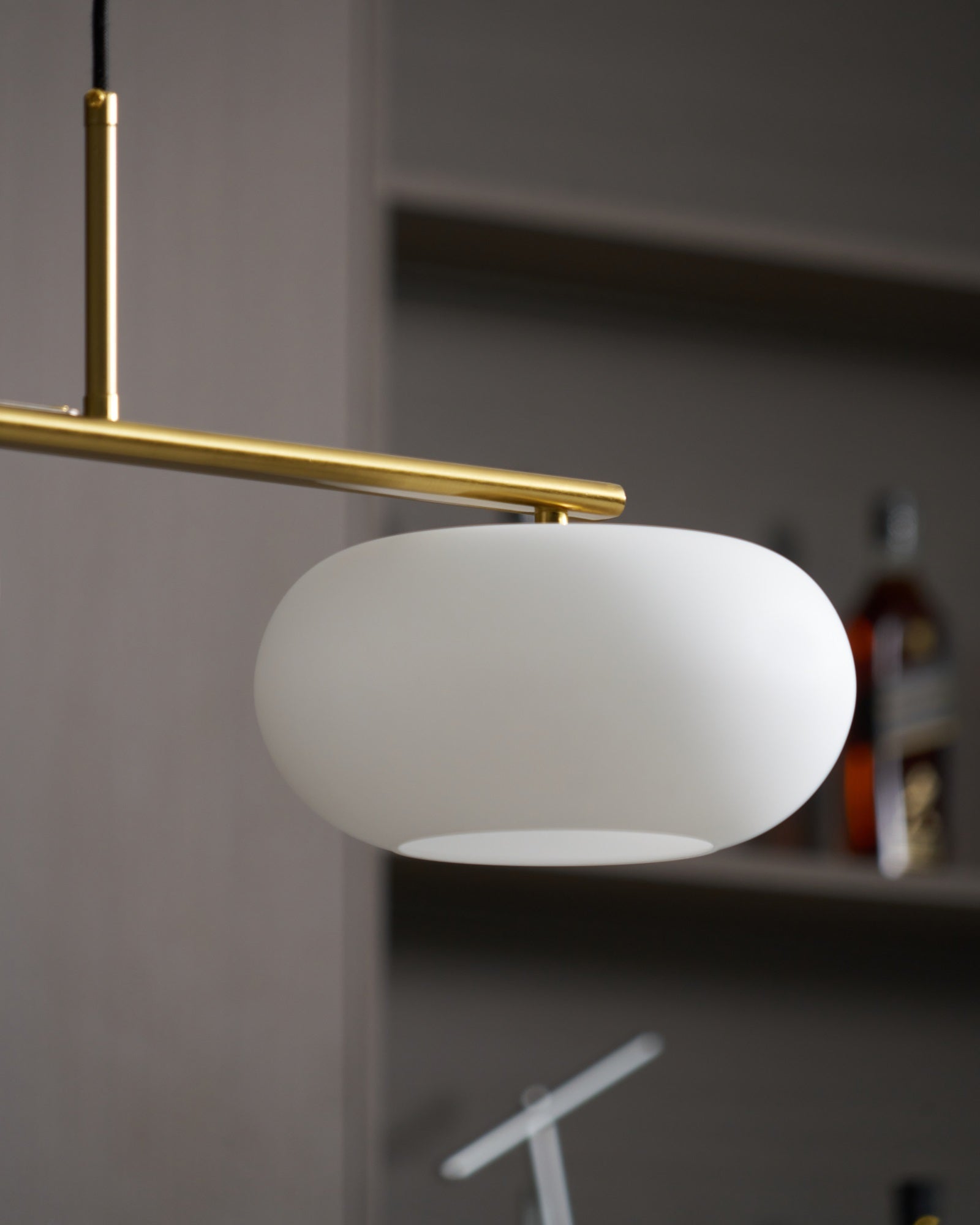 Lustra Pendant Lamp 3-Light Globe Shaped Linear - Letslighting