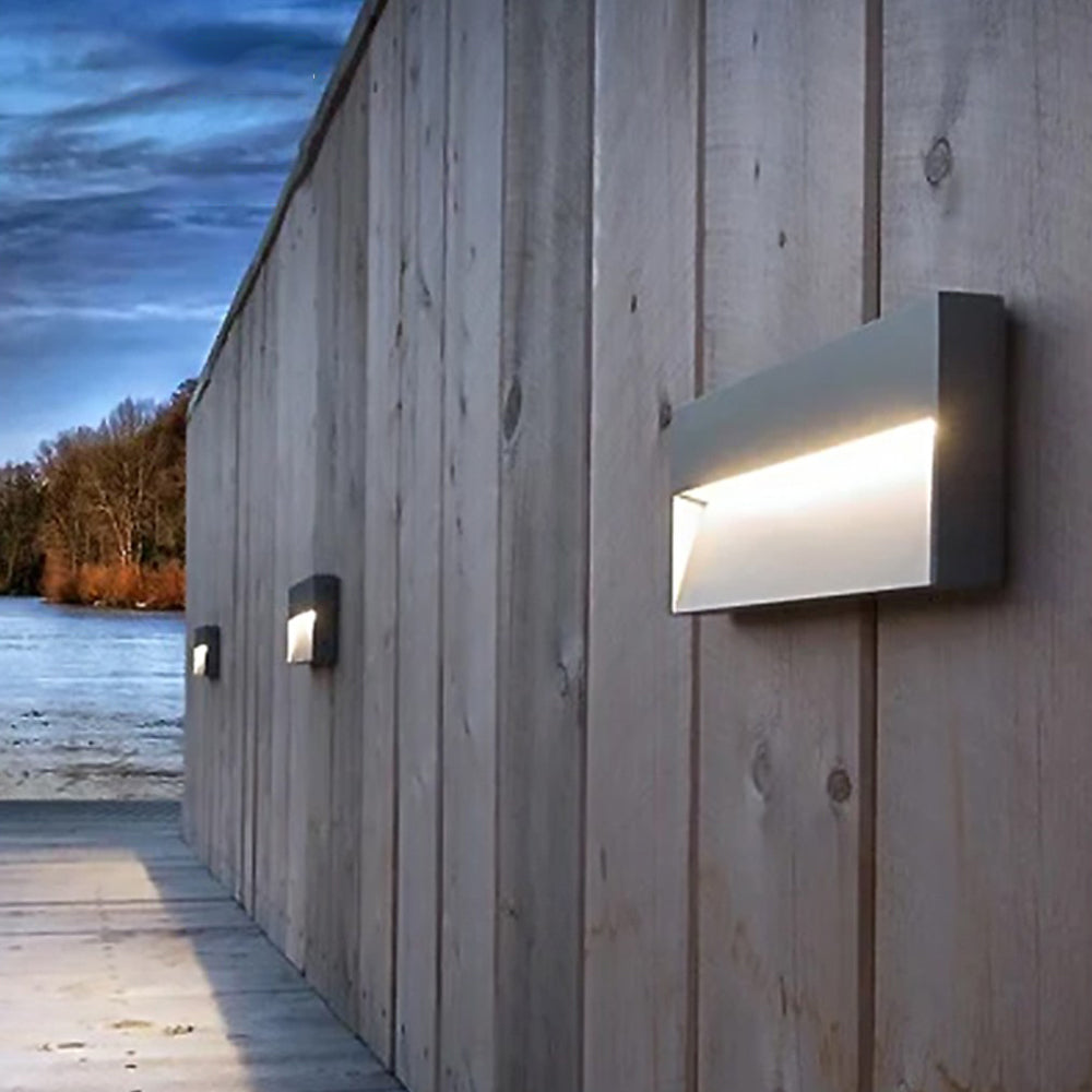 Ray Metal Rectangular Outdoor Deck Step Light