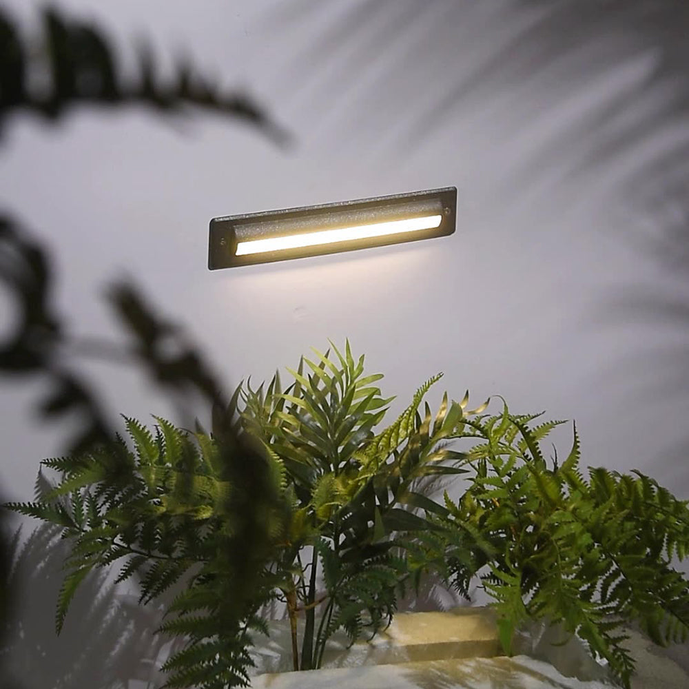 Ray Metal Rectangular Linear Outdoor Deck Step Light
