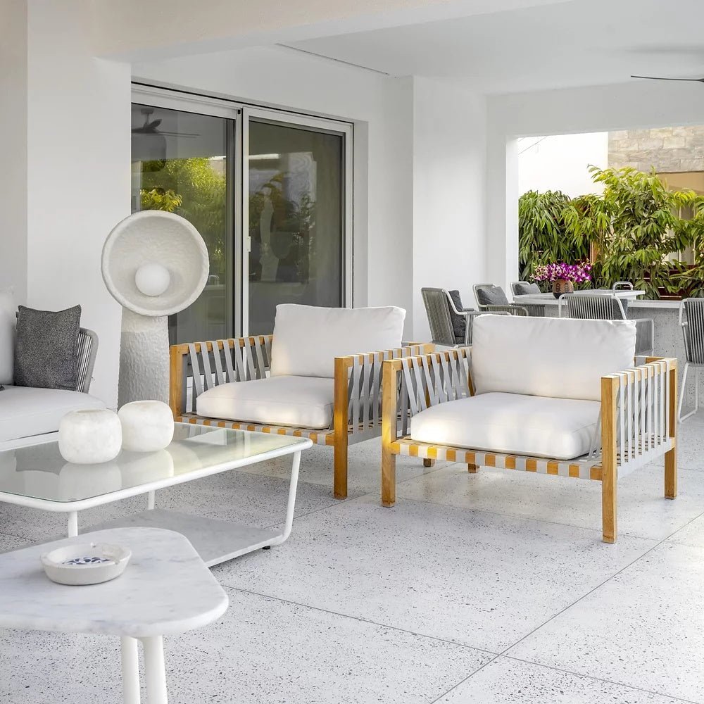 Ernionis Textured Ceramic Floor Lamp - Letslighting