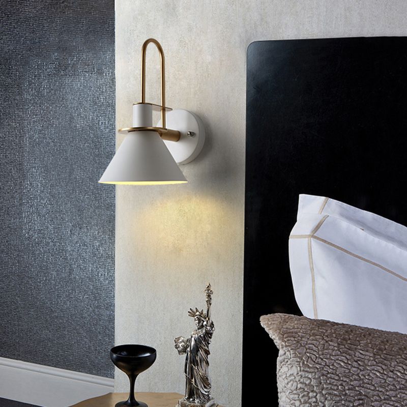 Valentina Vintage Horn Shape Metal Wall Lamp Living Room/Bedroom/Bathroom