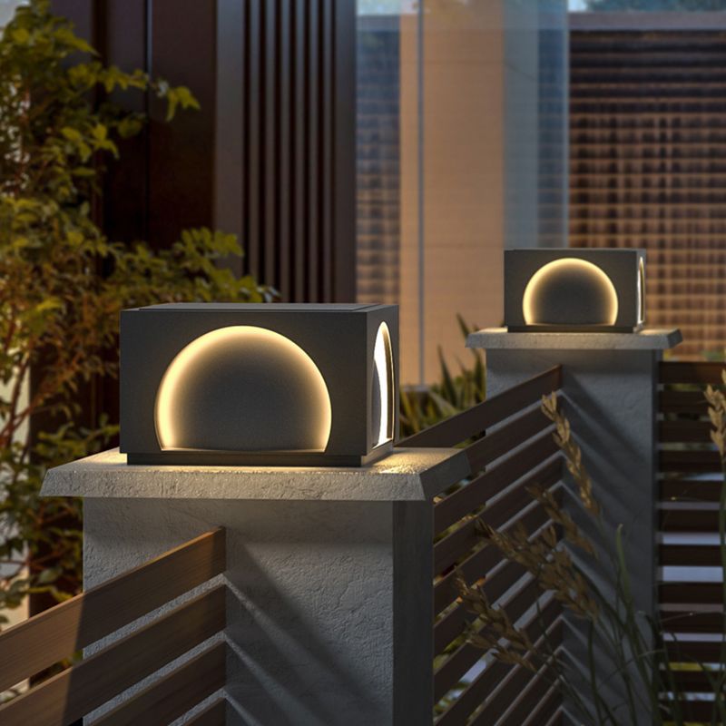 Ray Modern Rectangular Metal Outdoor Lamps Post - Letslighting
