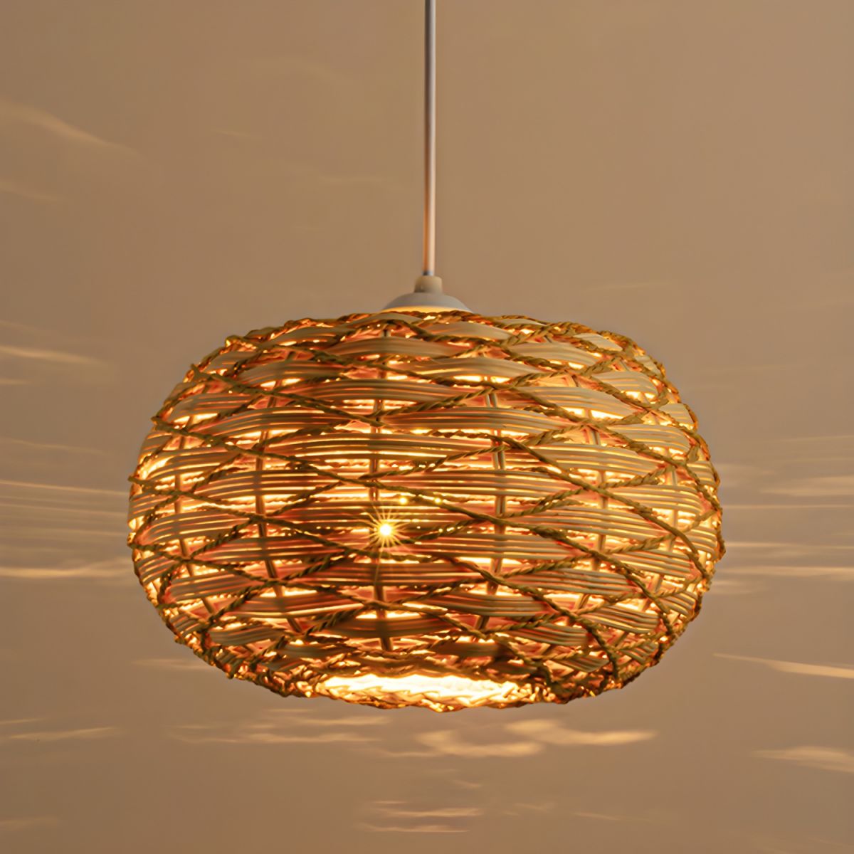 Ritta Retro LED Pendant Light Wood Rattan Bedroom Restaurant