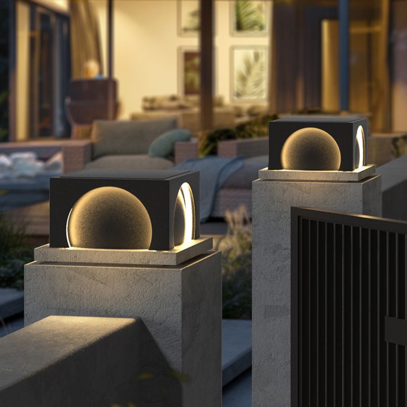 Ray Modern Rectangular Metal Outdoor Lamps Post - Letslighting