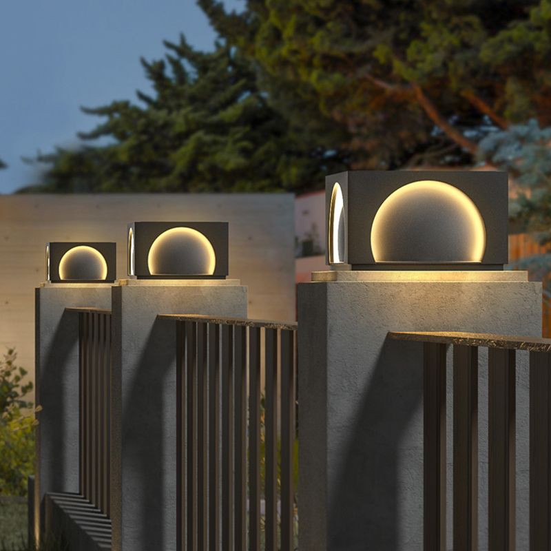Ray Modern Rectangular Metal Outdoor Lamps Post - Letslighting