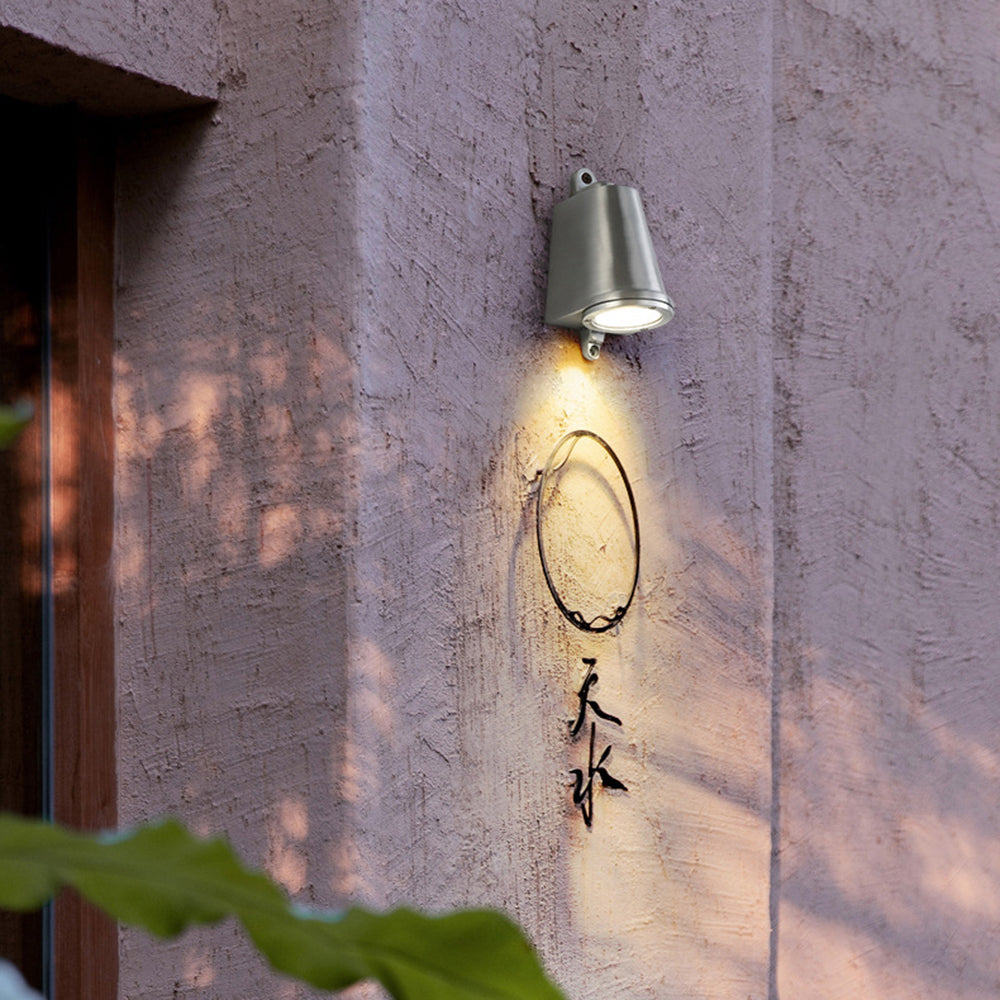 Ray Industrial Metal Bell Shaped Indoor Wall Lamp