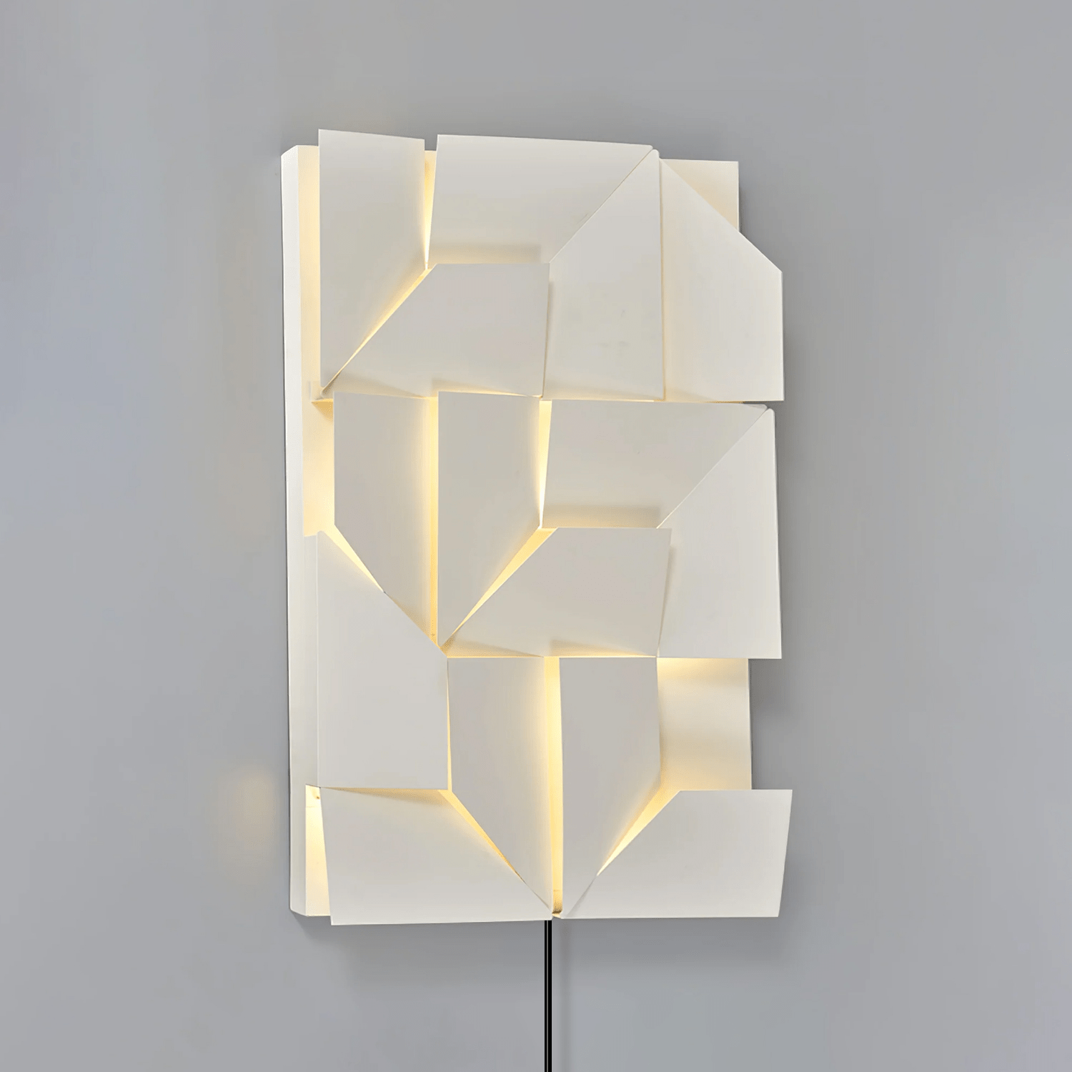 Arthaen Shadows Grand Sconce Wall lamp - Letslighting