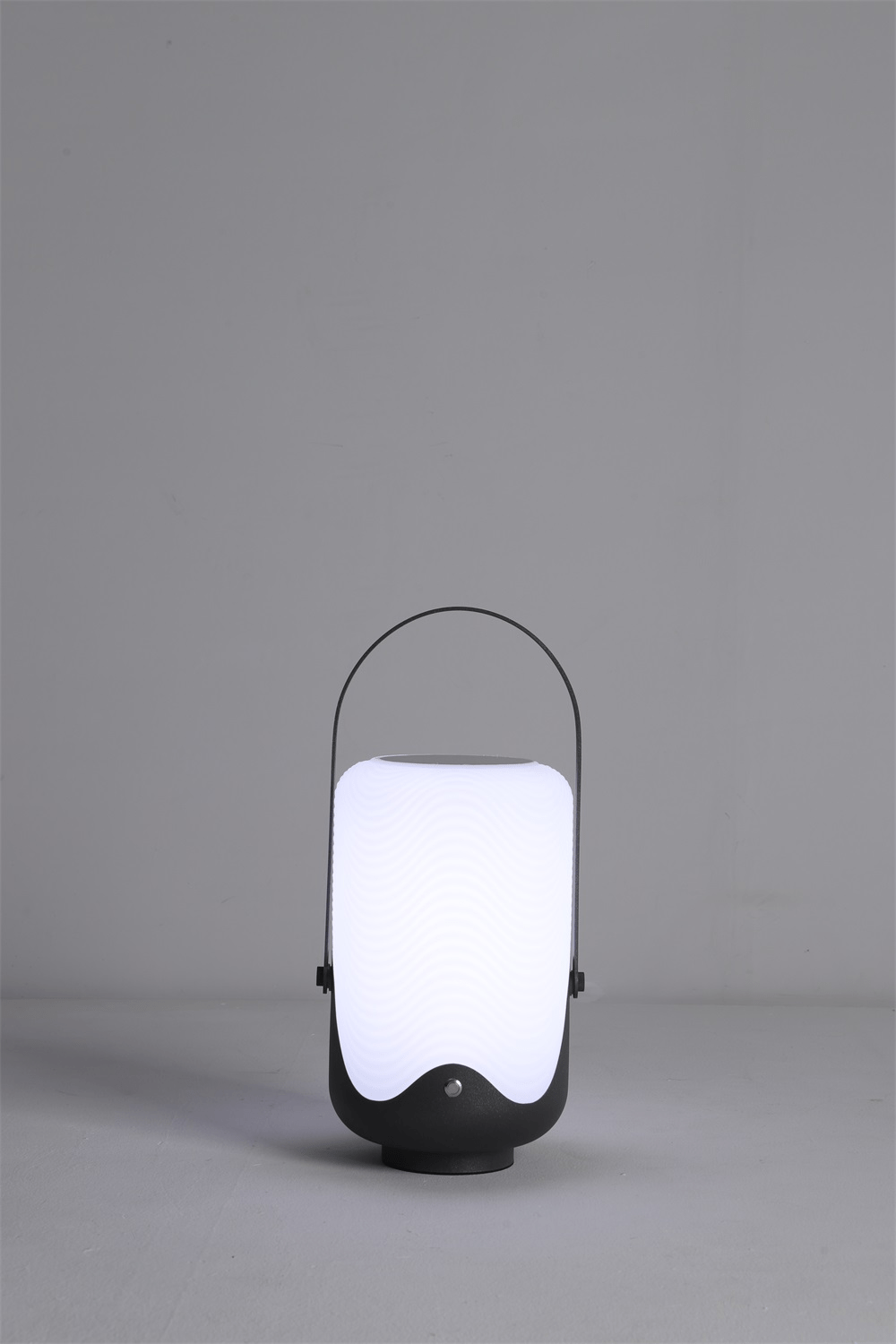 Tyler Minimalist PE Outdoor Light - Letslighting