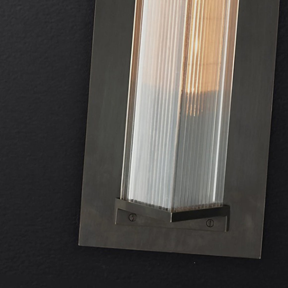 Ray Modern Rectangular Acrylic Outdoor Wall Lamp Transparent