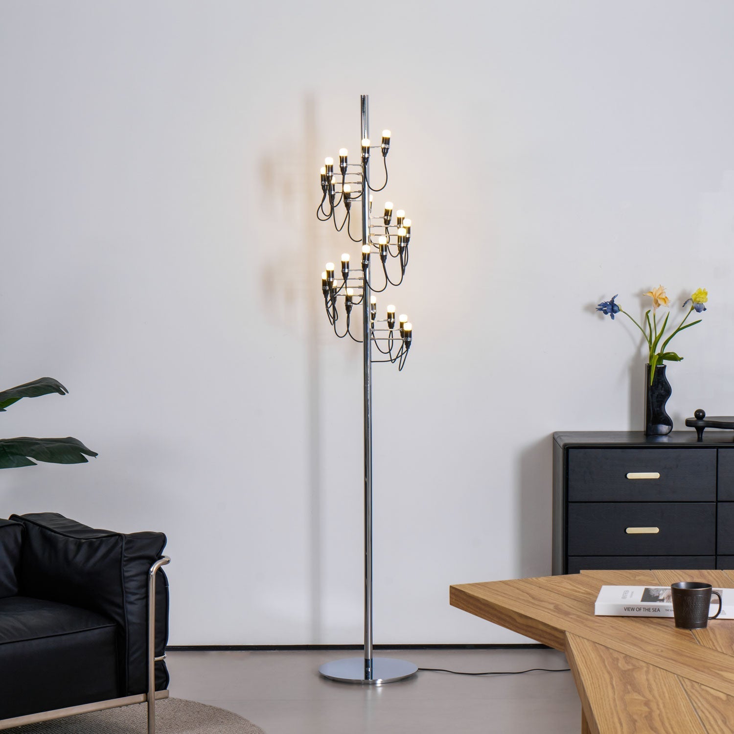 Olliryra Sculptural Steel Floor Lamp - Letslighting