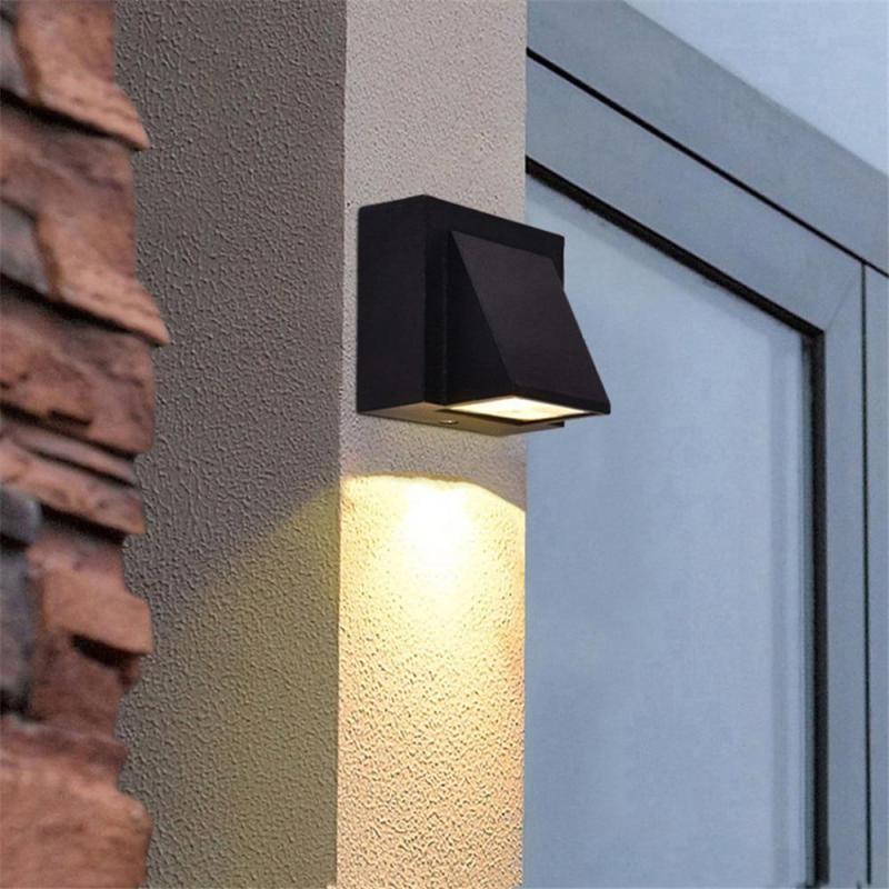 Ray Modern Metal LED Outdoor Wall Lamp