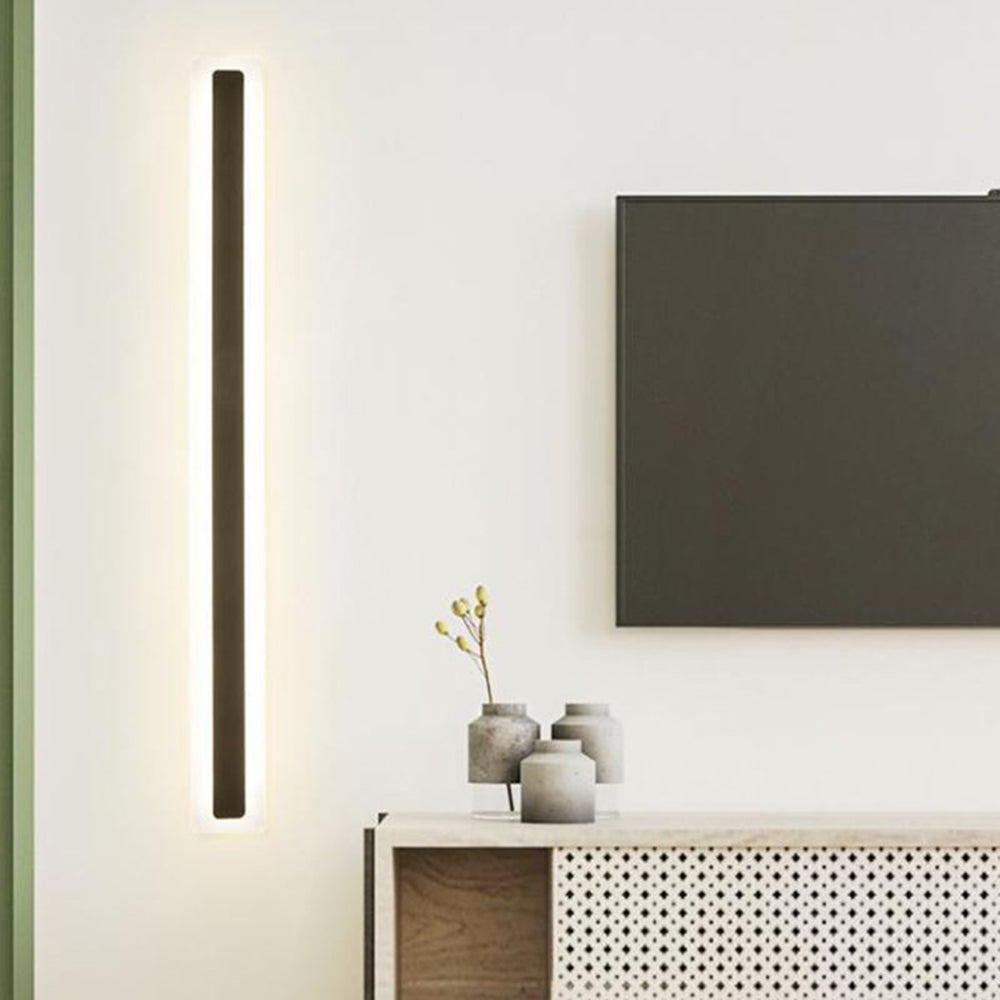 Arisha Minimalist Linear Metal/Acrylic Wall Lamp, Bathroom