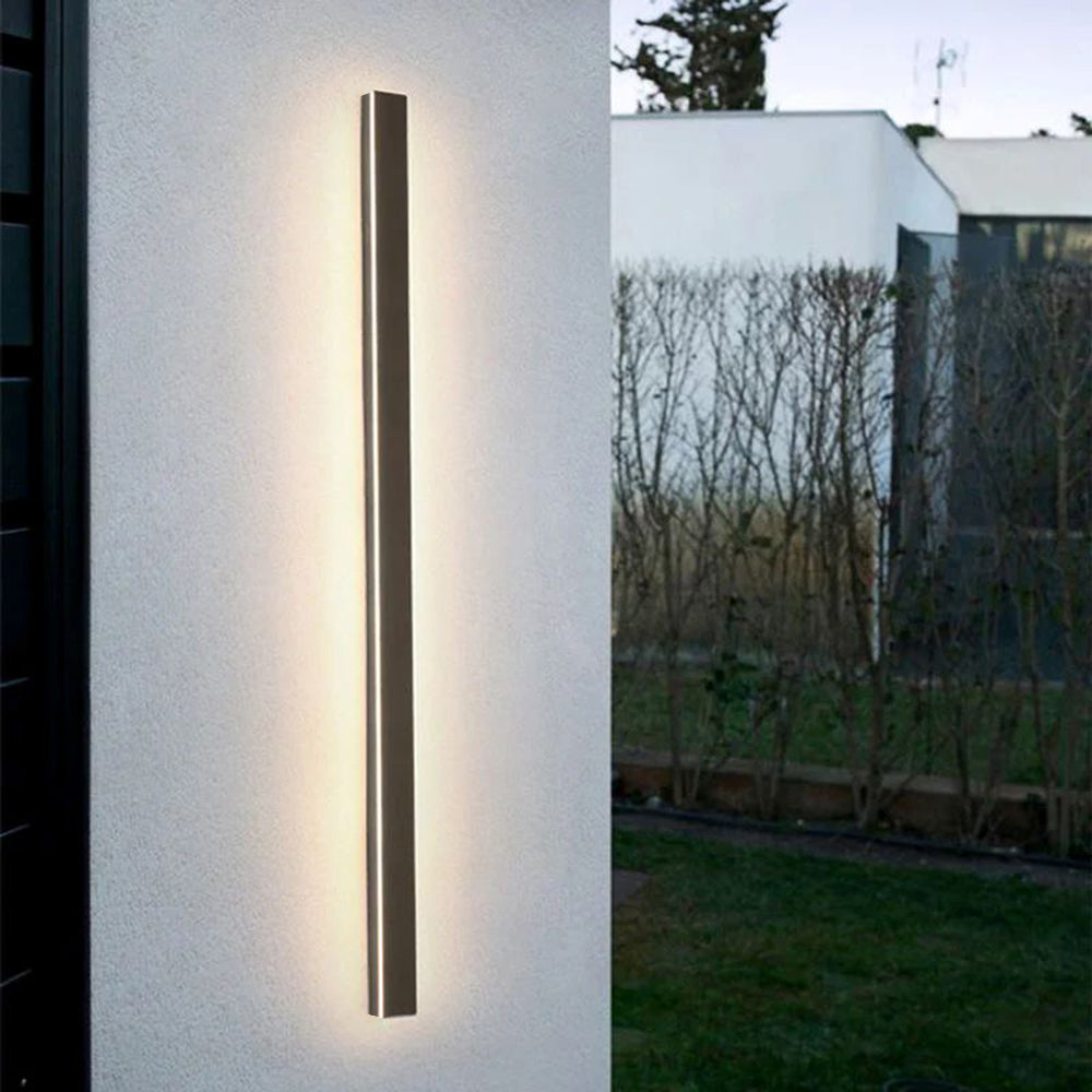 Arisha Sleek Minimalist Rimless Linear Outdoor Wall Light - Letslighting