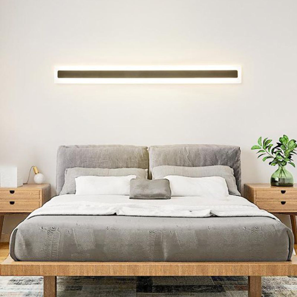 Arisha Minimalist Linear Metal/Acrylic Wall Lamp, Bathroom