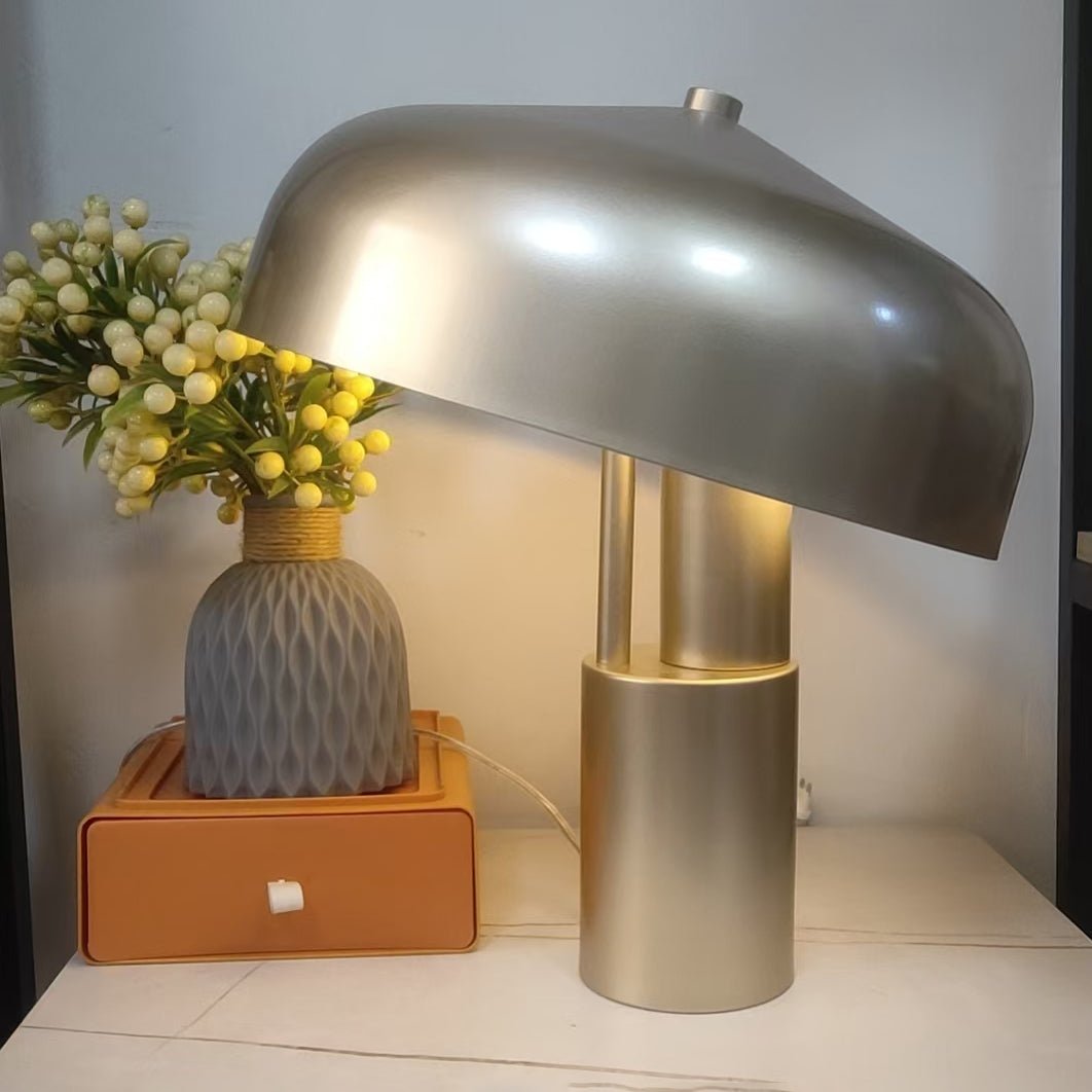 Syvynion Organic Brass Desk Lamp - Letslighting