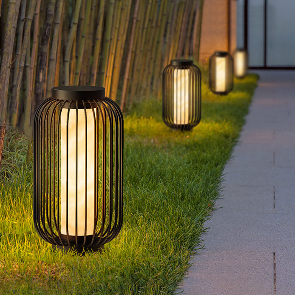 Ray Lantern Solar Rechargeable Outdoor Floor Lamp