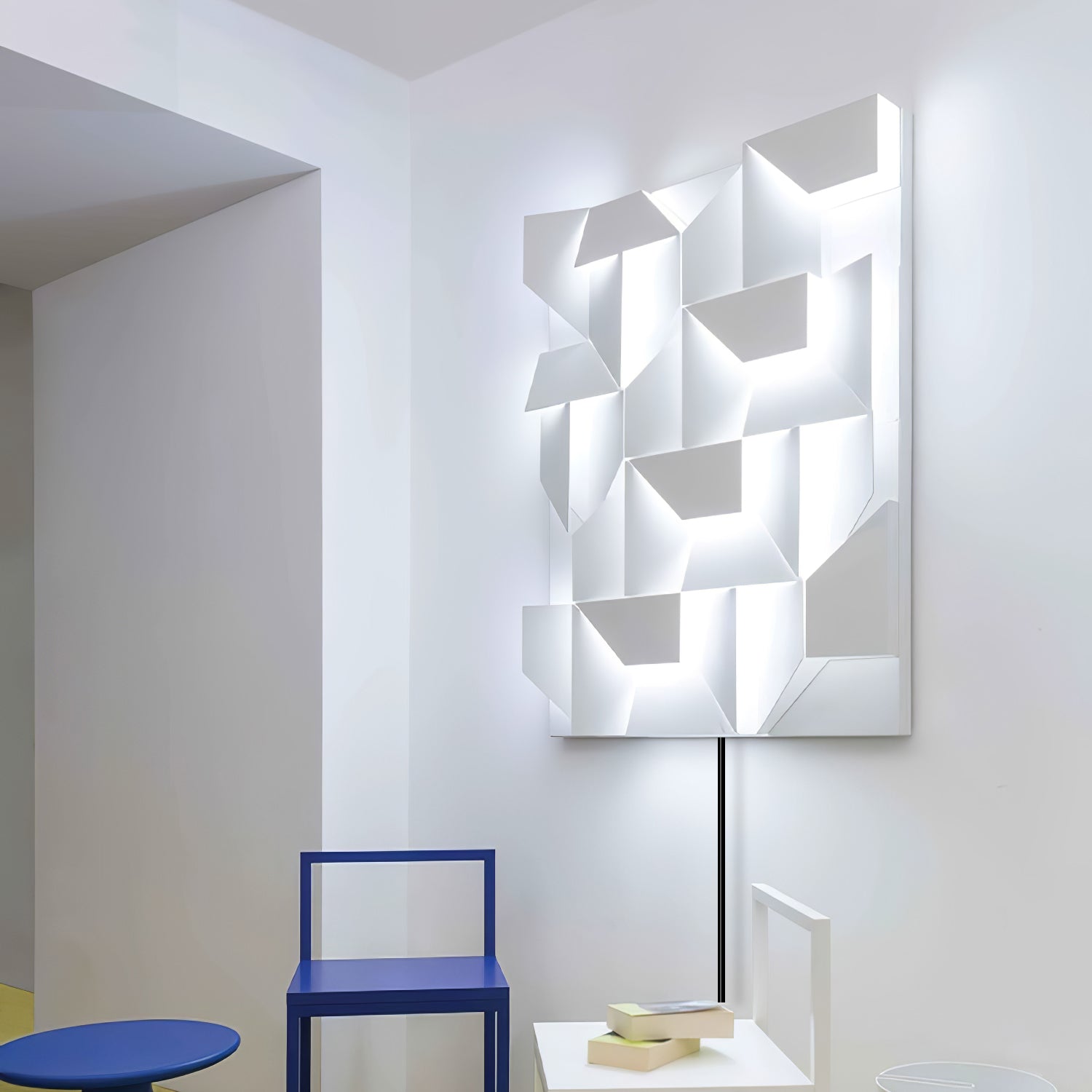 Arthaen Shadows Grand Sconce Wall lamp - Letslighting