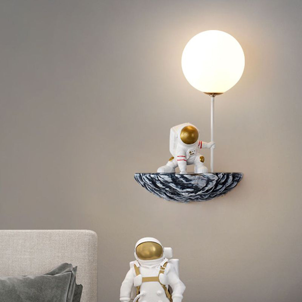 Aria Decorative Astronaut Glass Acrylic Wall Lamp