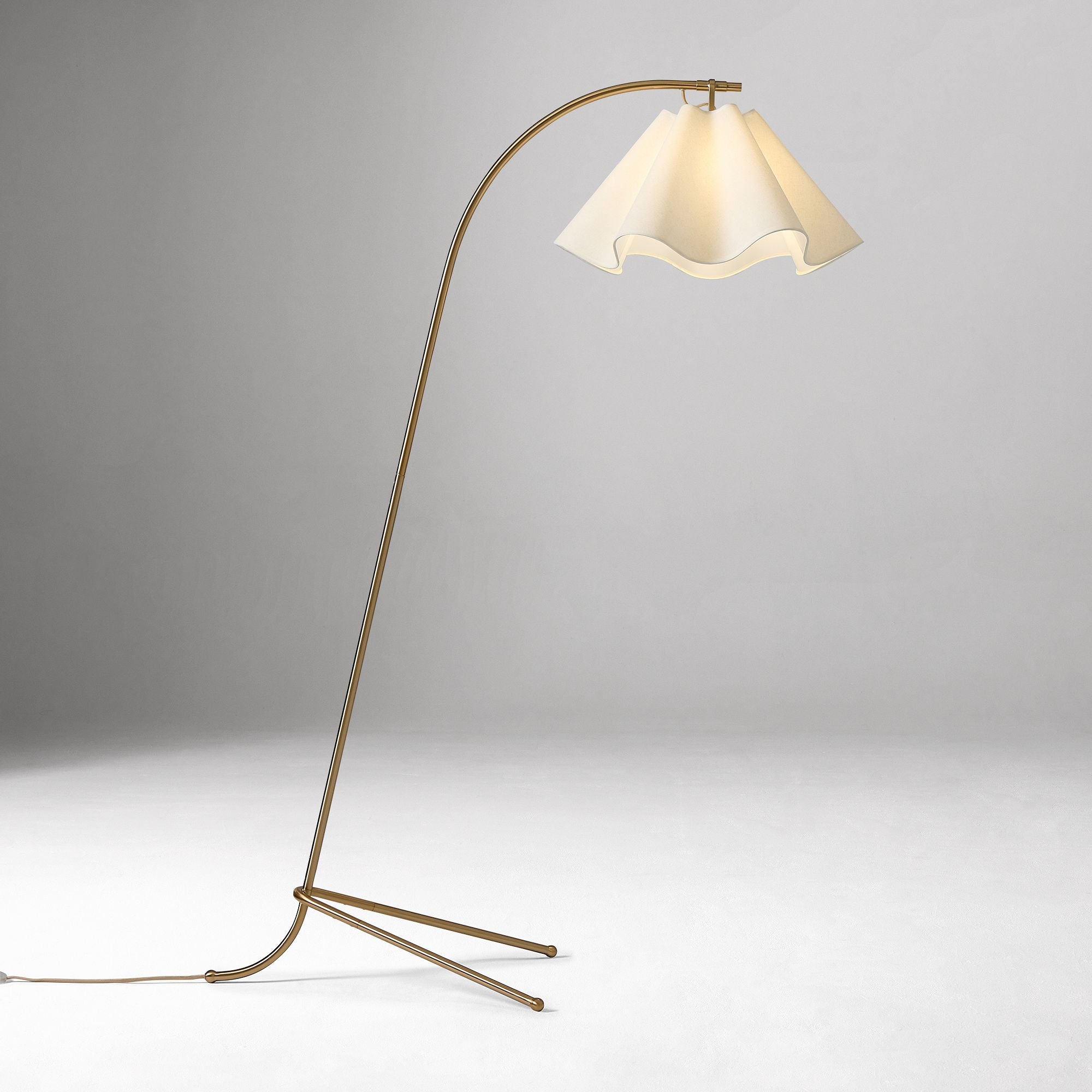 Curve Modern Fabric Floor Lamp