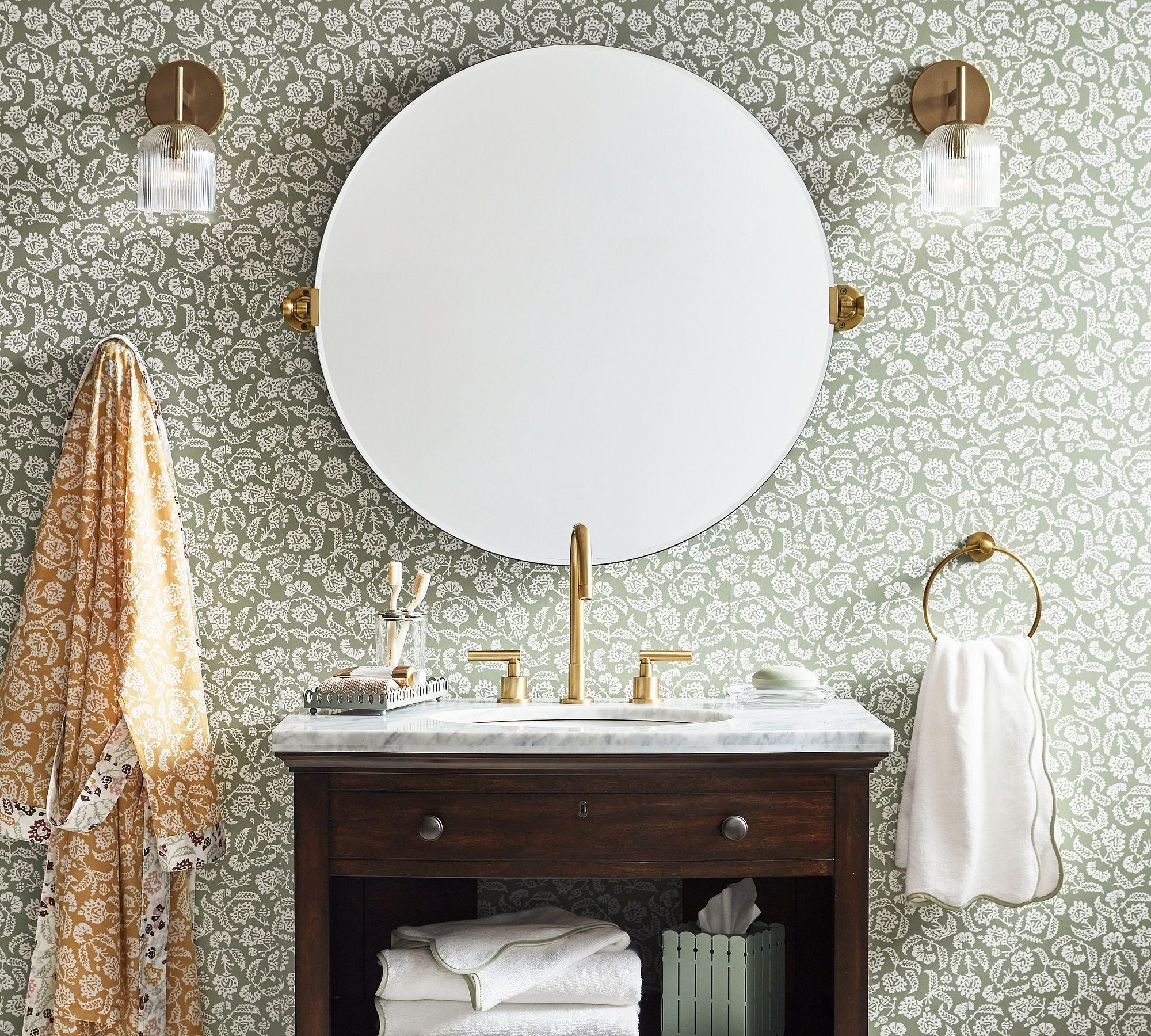 Haze Glass Metal Wall Light