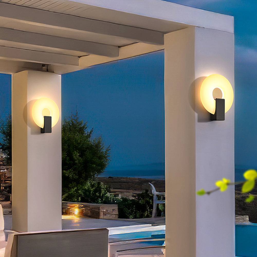 Arisha Modern Acrylic Solar Waterproof Outdoor Wall Lamp - Letslighting