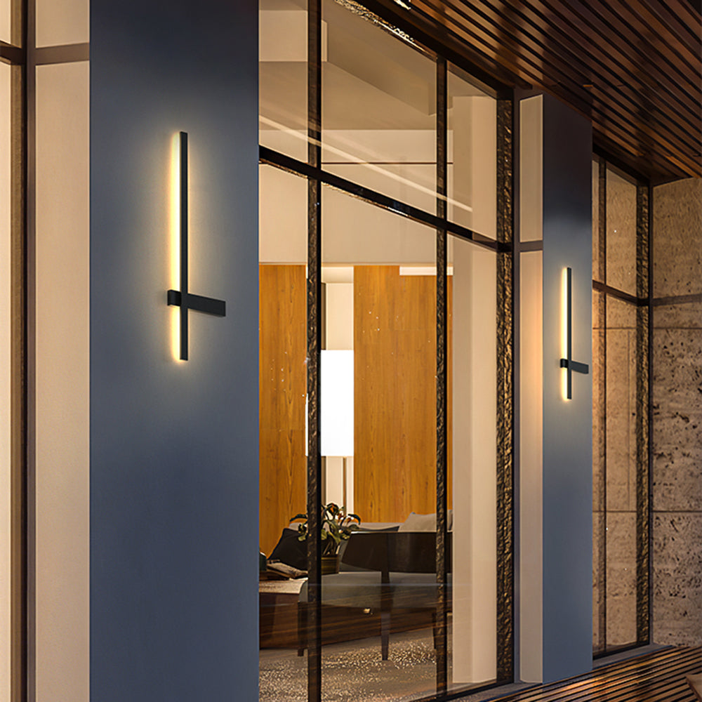 Arisha Minimalist Duo-Linear Metal Outdoor Wall Lamp
