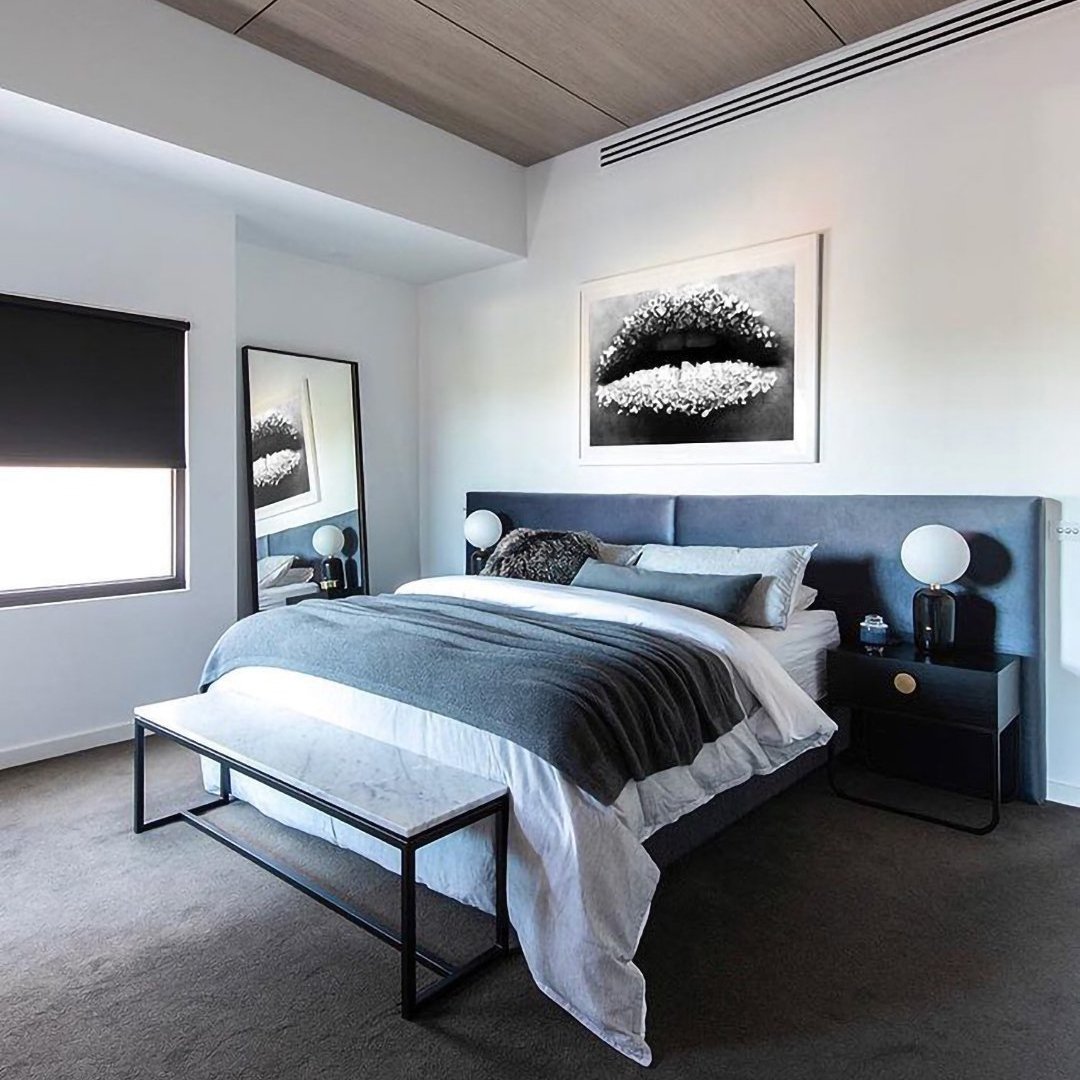 Nyxen Glass Industrial Table Lamp - Letslighting