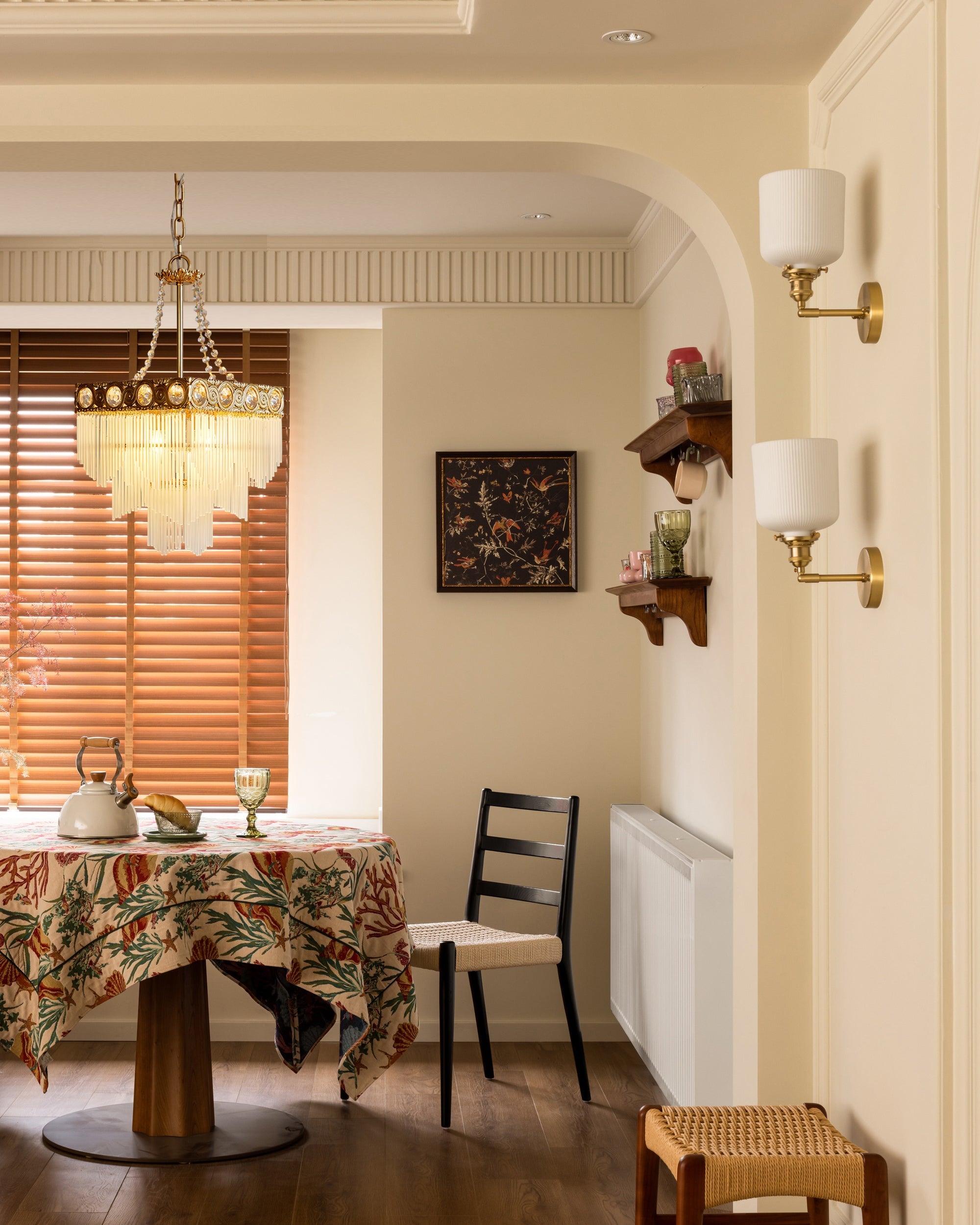 Brass Frame Glass Pendant Lamp For Elegant Dining - Letslighting
