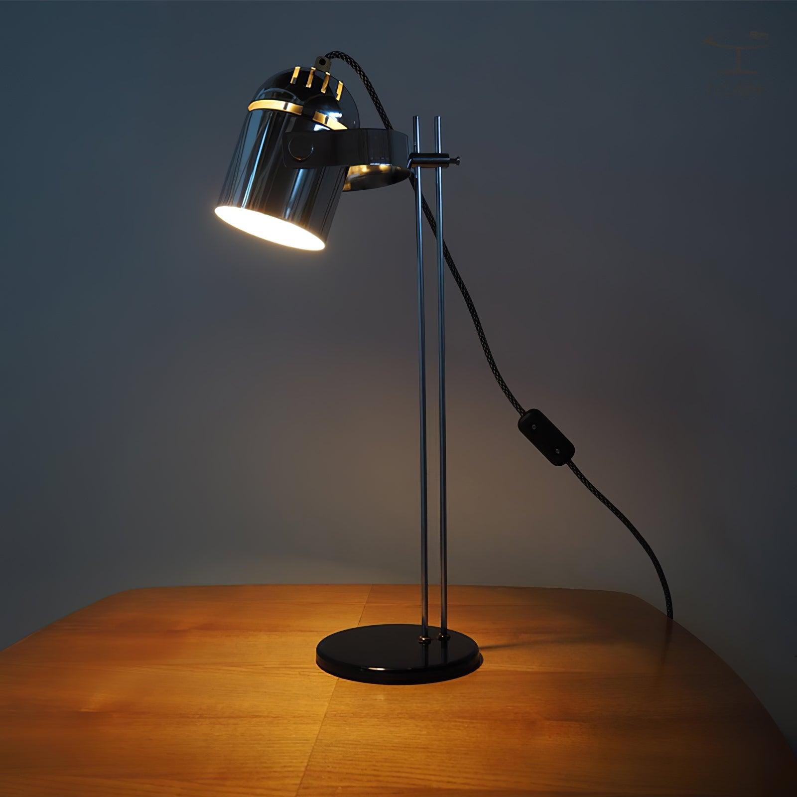 Pavo Industrial Retro Table Lamp - Letslighting