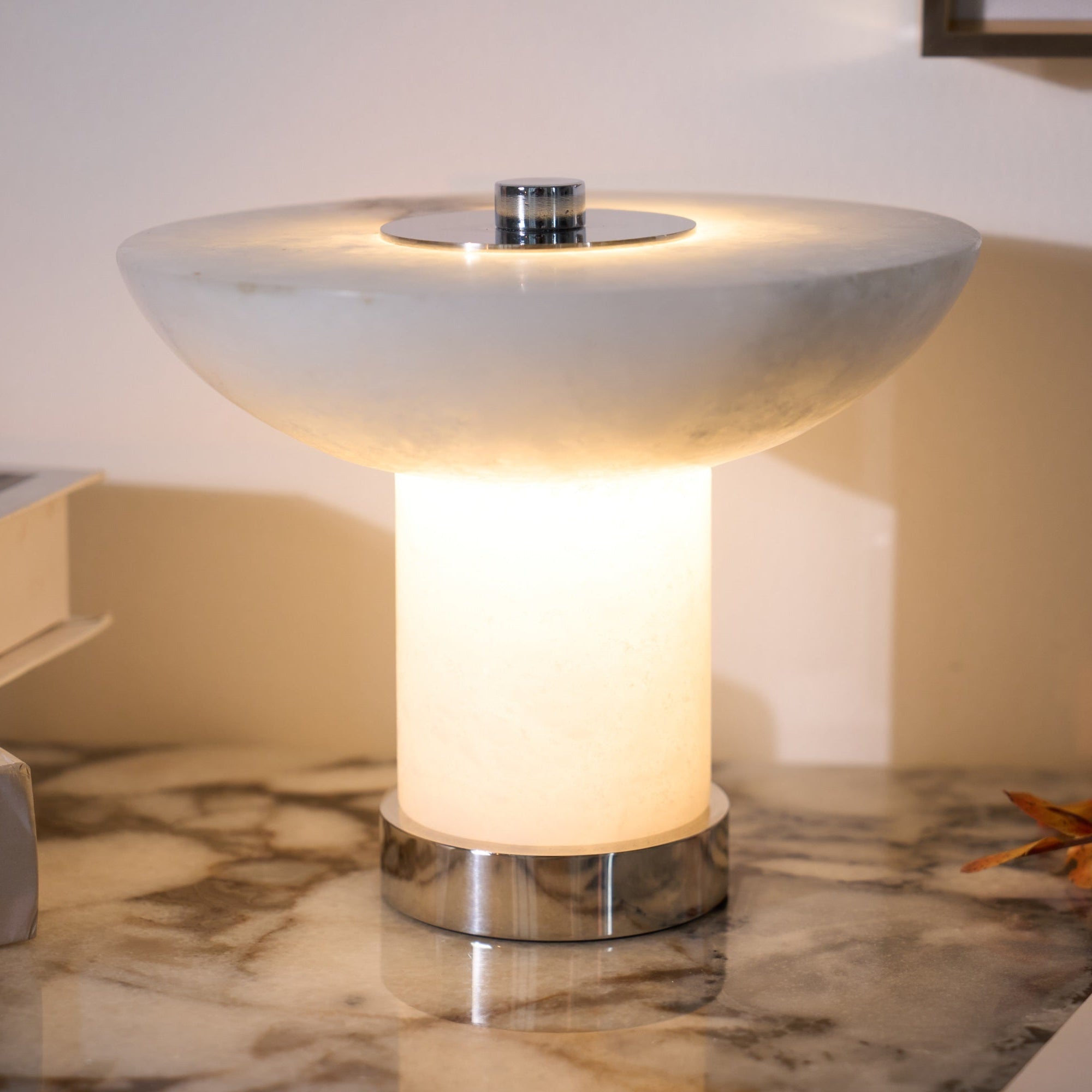 Eurnoran Mushroom Shaped Alabaster Table Lamp - Letslighting