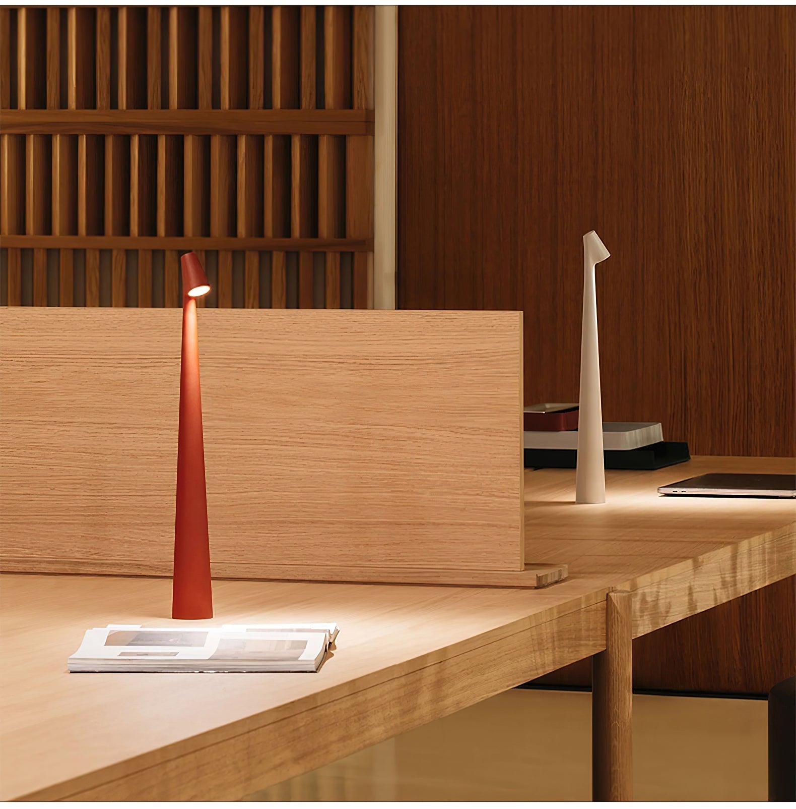 Orioic Acrylic Minimalist Table Lamp - Letslighting