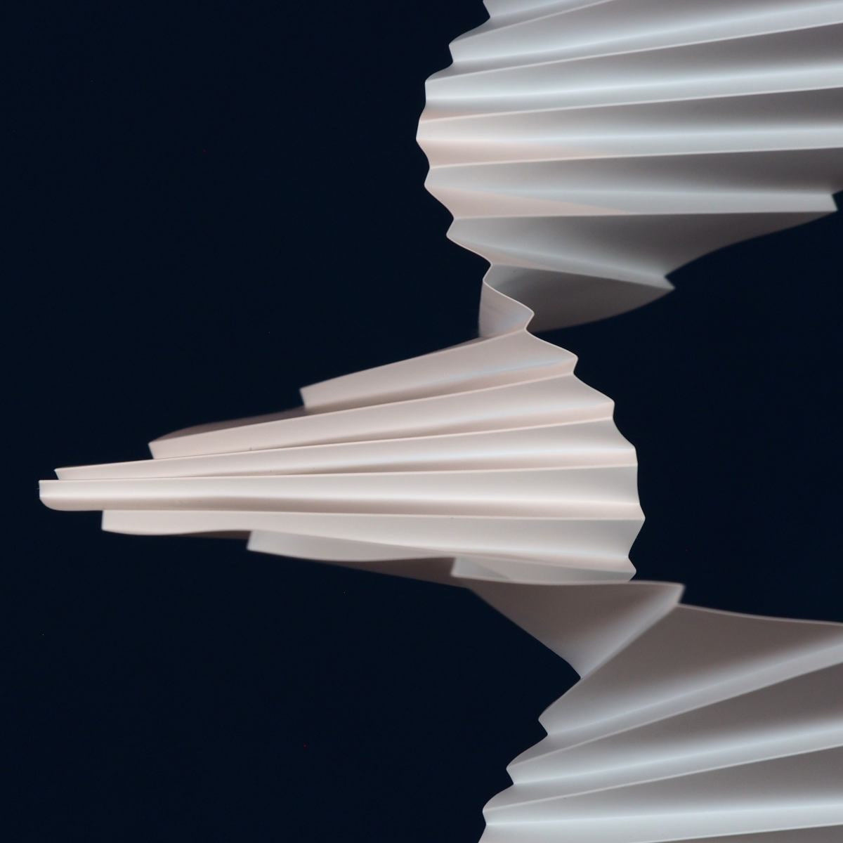 Bohr Pendant Lamp Airflow 24 Mobile Geometric Sculpture - Letslighting