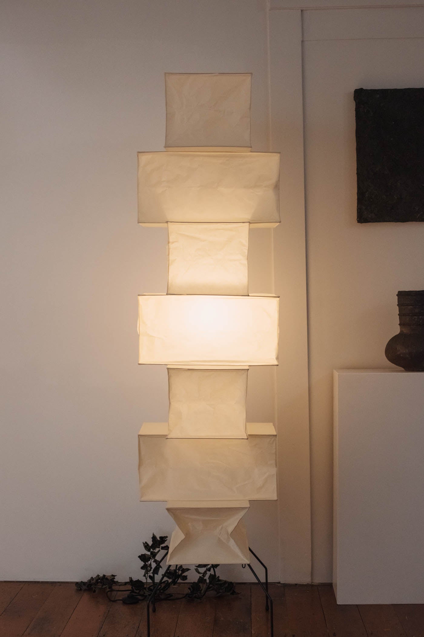 Avara Paper Floor Lamp - Letslighting