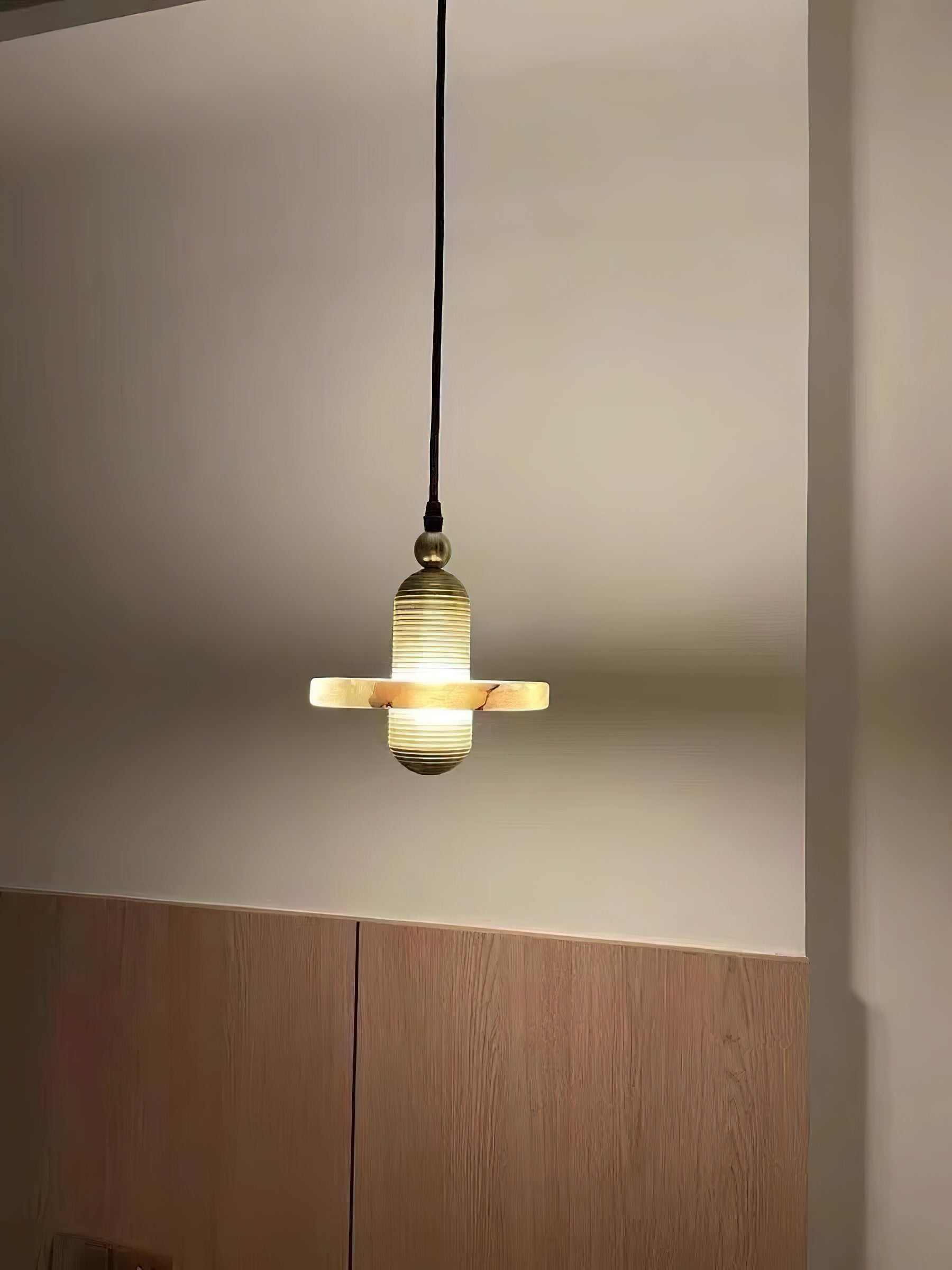 Ildvuvye Individual Creativity Comet Alabaster Pendant Light - Letslighting