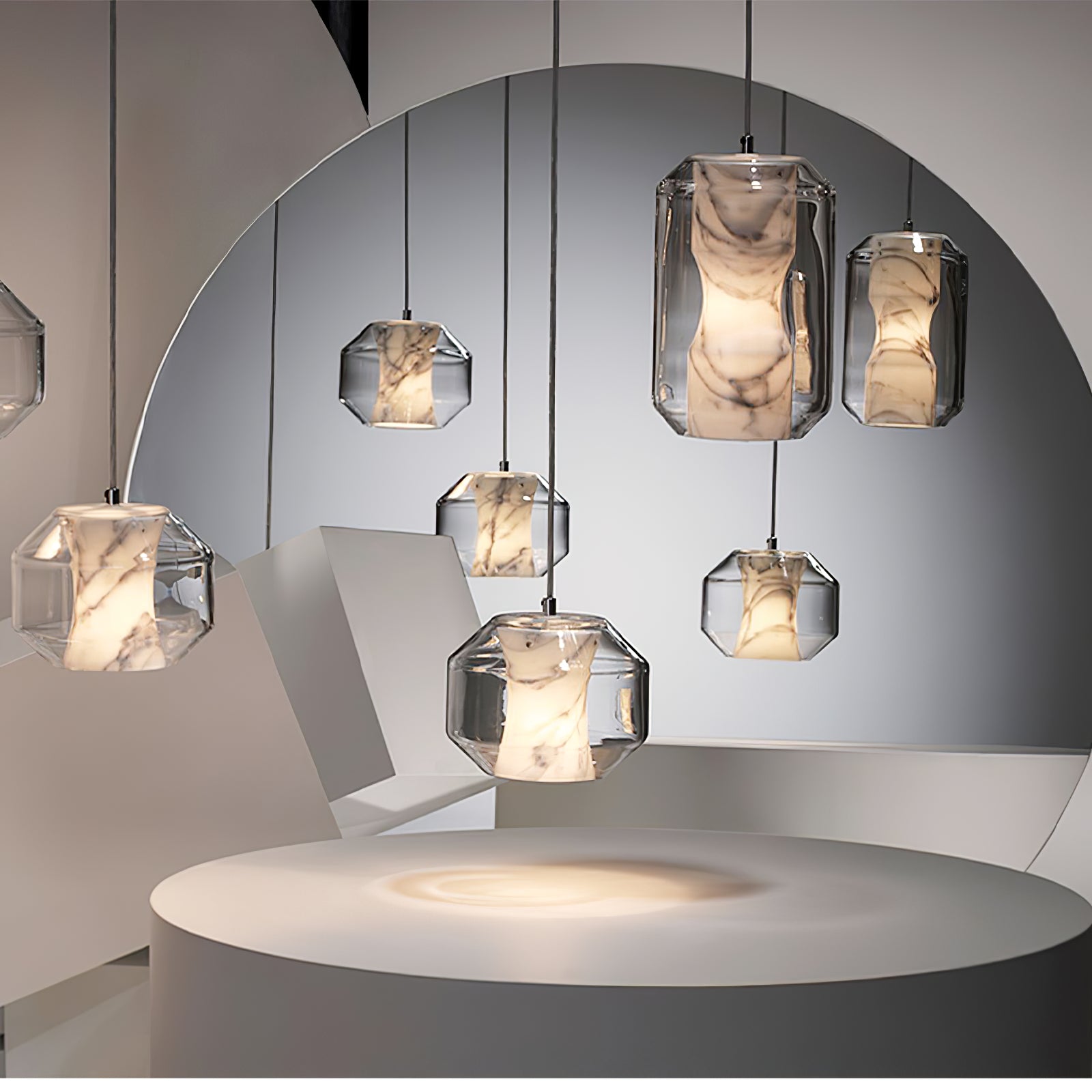 Elaris Alabaster Pendant Light