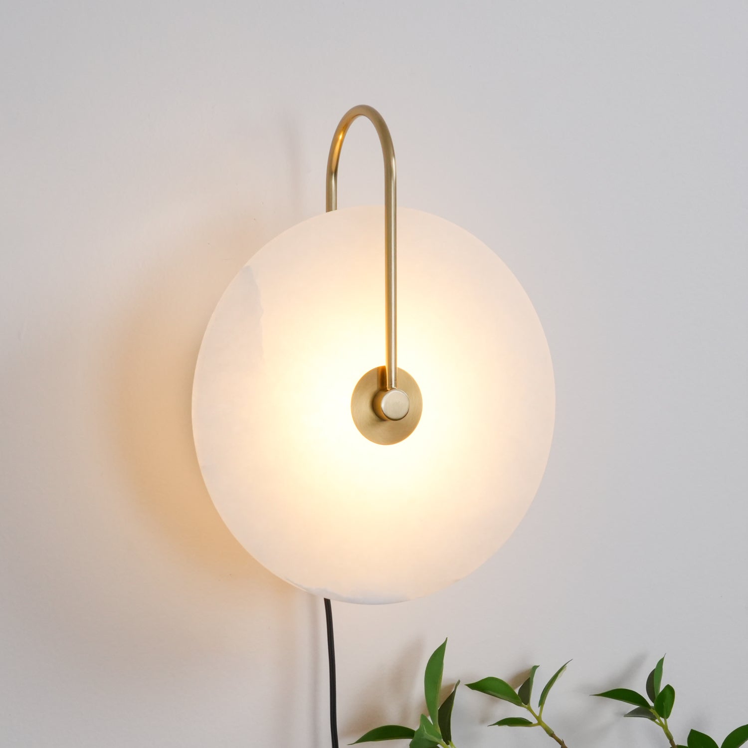 Ceraeyra Alabaster Globe Wall Light - Letslighting