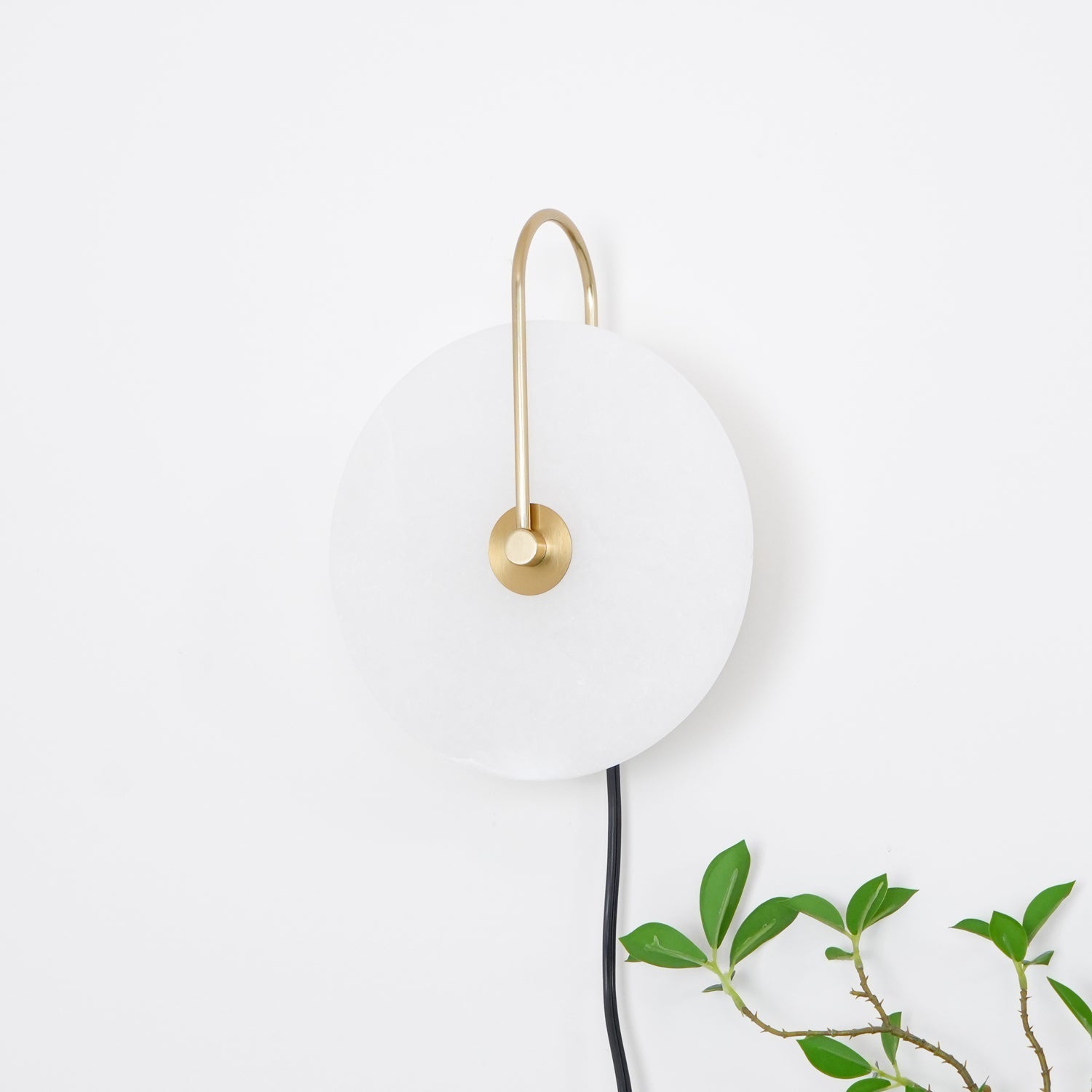 Ceraeyra Alabaster Globe Wall Light - Letslighting