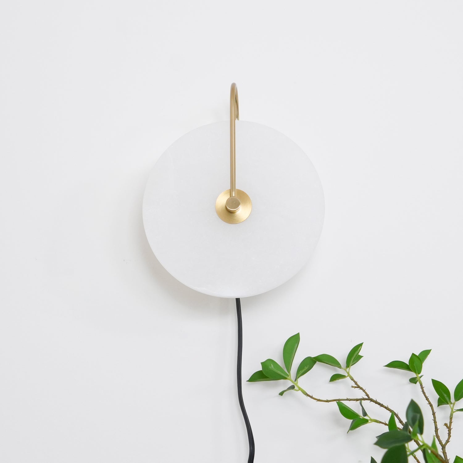 Ceraeyra Alabaster Globe Wall Light - Letslighting