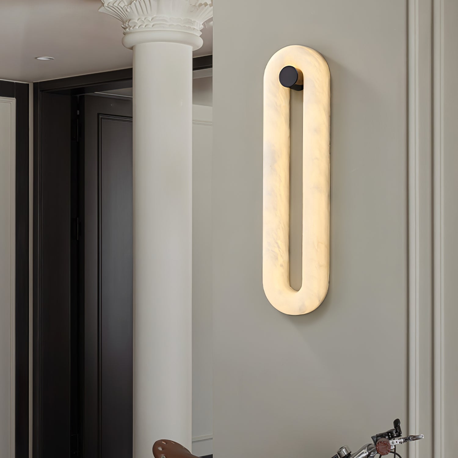 Aurea Modern Alabaster Wall Light