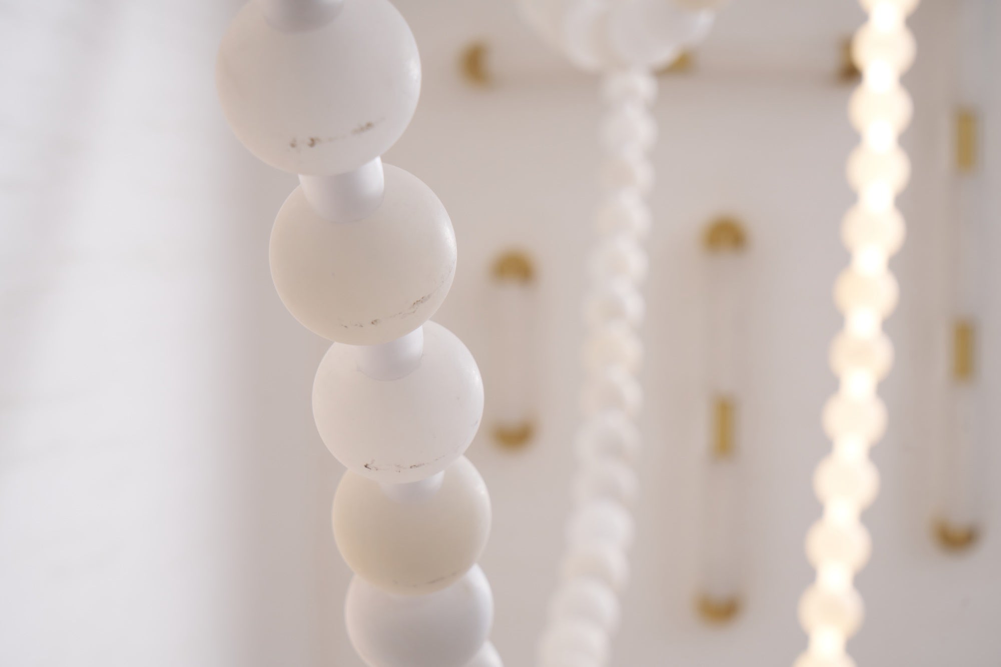 Alabaster Pearl Necklace Chandelier - Letslighting