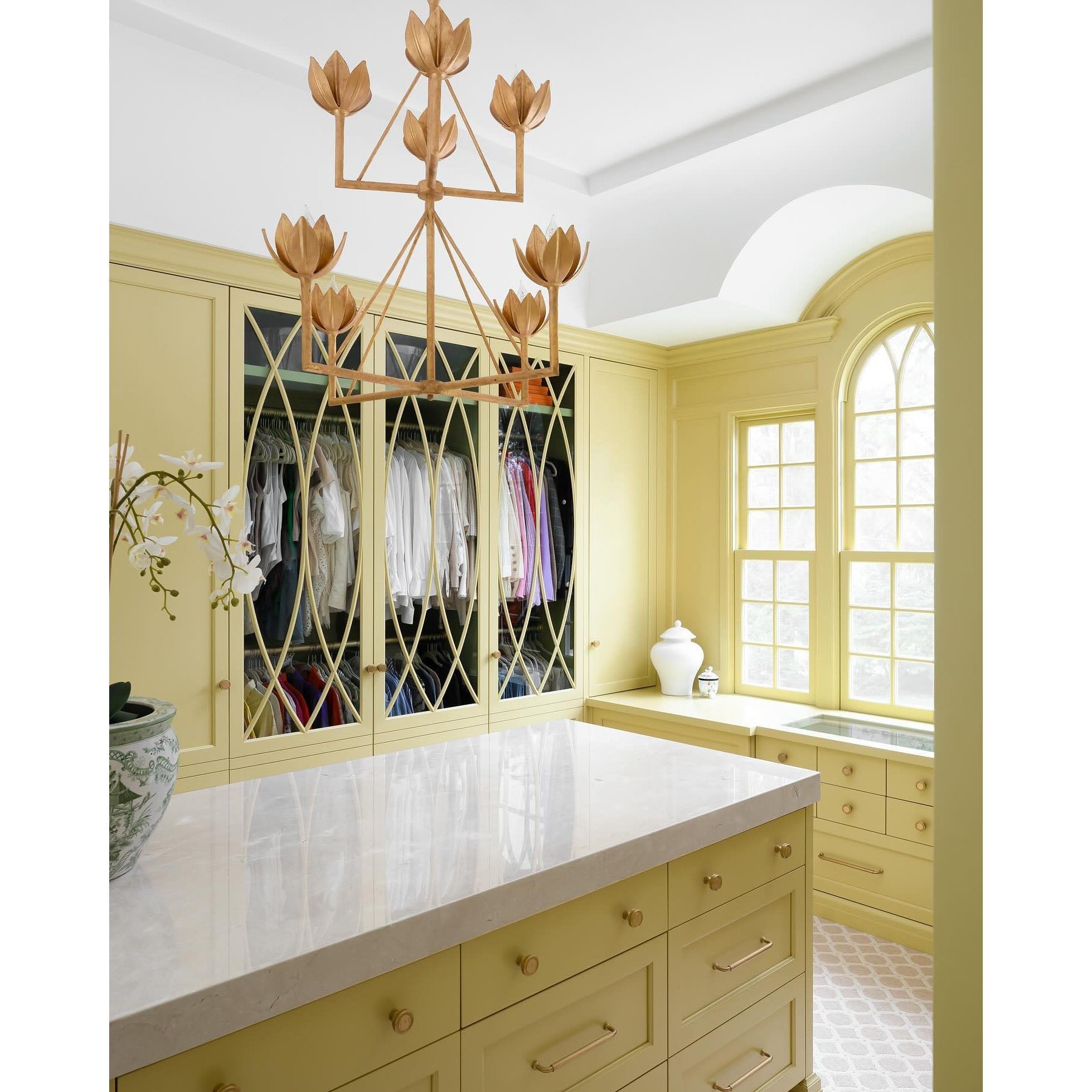 Alberto Modern Minimalist Floral Brass Chandelier - Letslighting