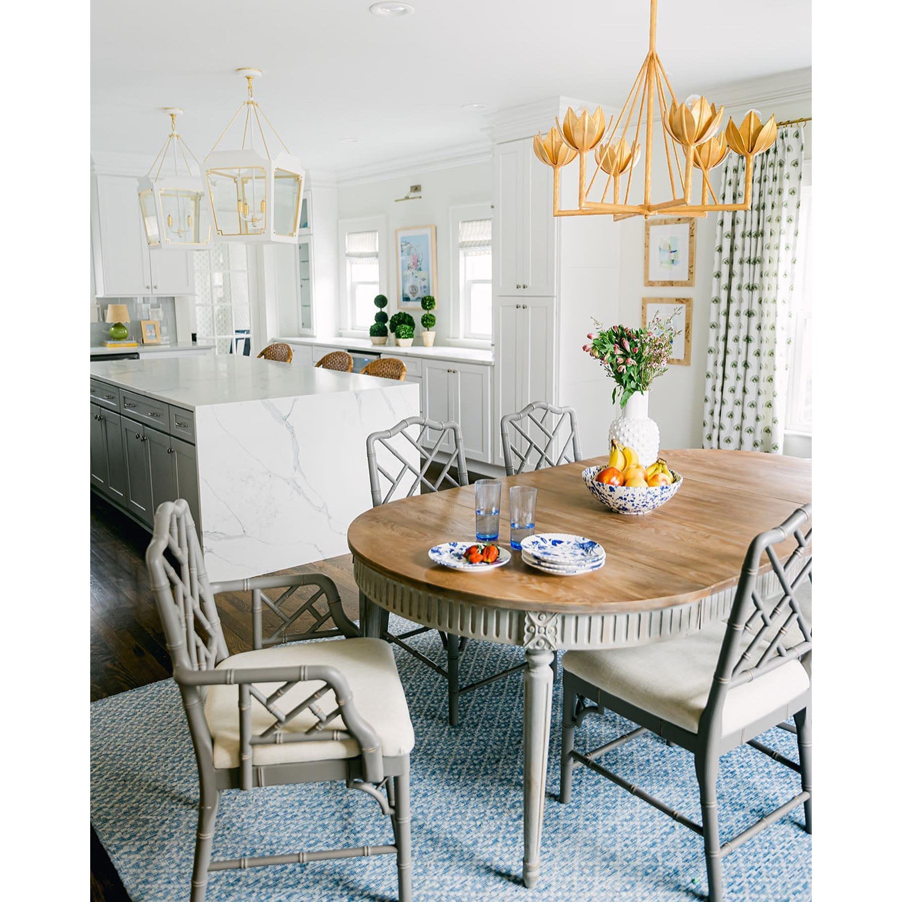 Alberto Modern Minimalist Floral Brass Chandelier - Letslighting