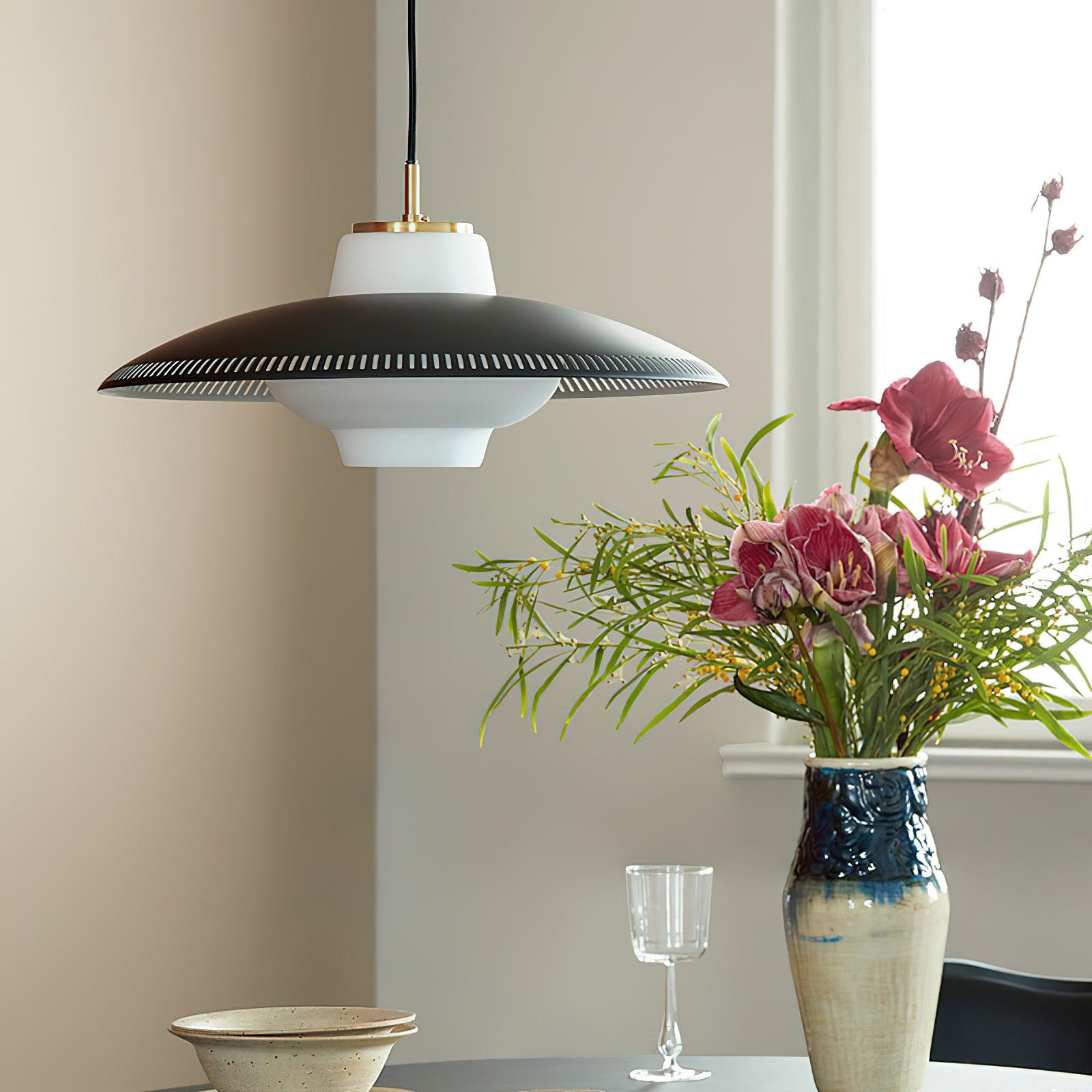 Calyranic Classic Minimalistic Pendant Lamp - Letslighting