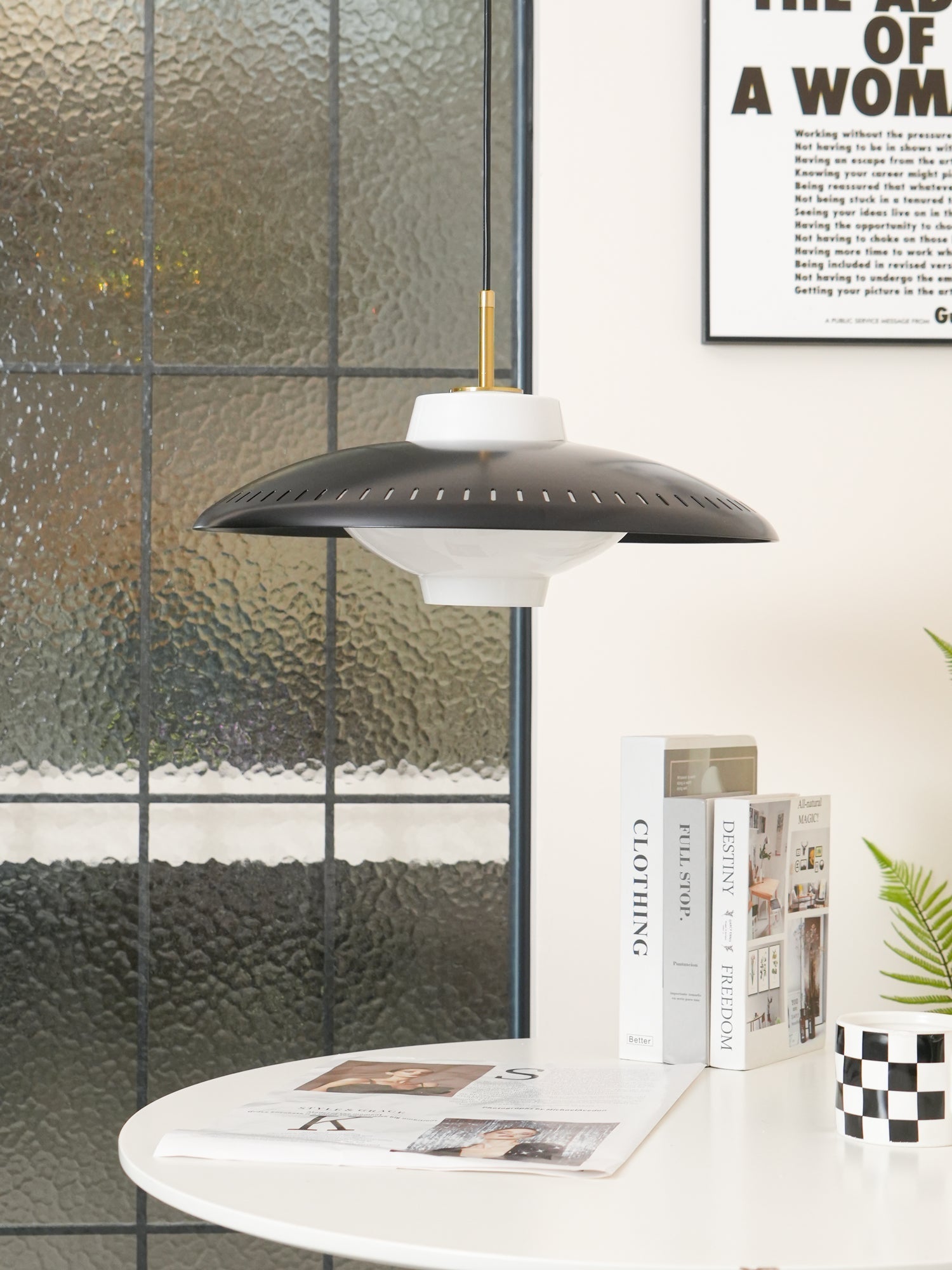 Calyranic Classic Minimalistic Pendant Lamp - Letslighting