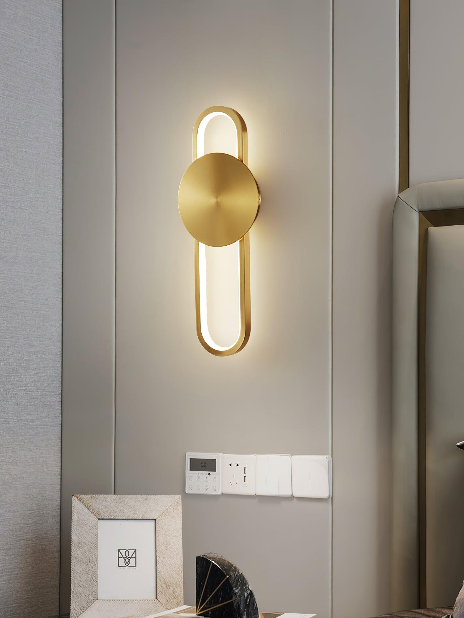 Fable Modern Minimalist Brass Wall Lamp - Letslighting