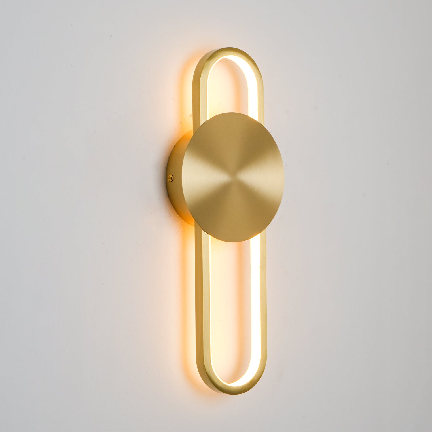Fable Modern Minimalist Brass Wall Lamp - Letslighting