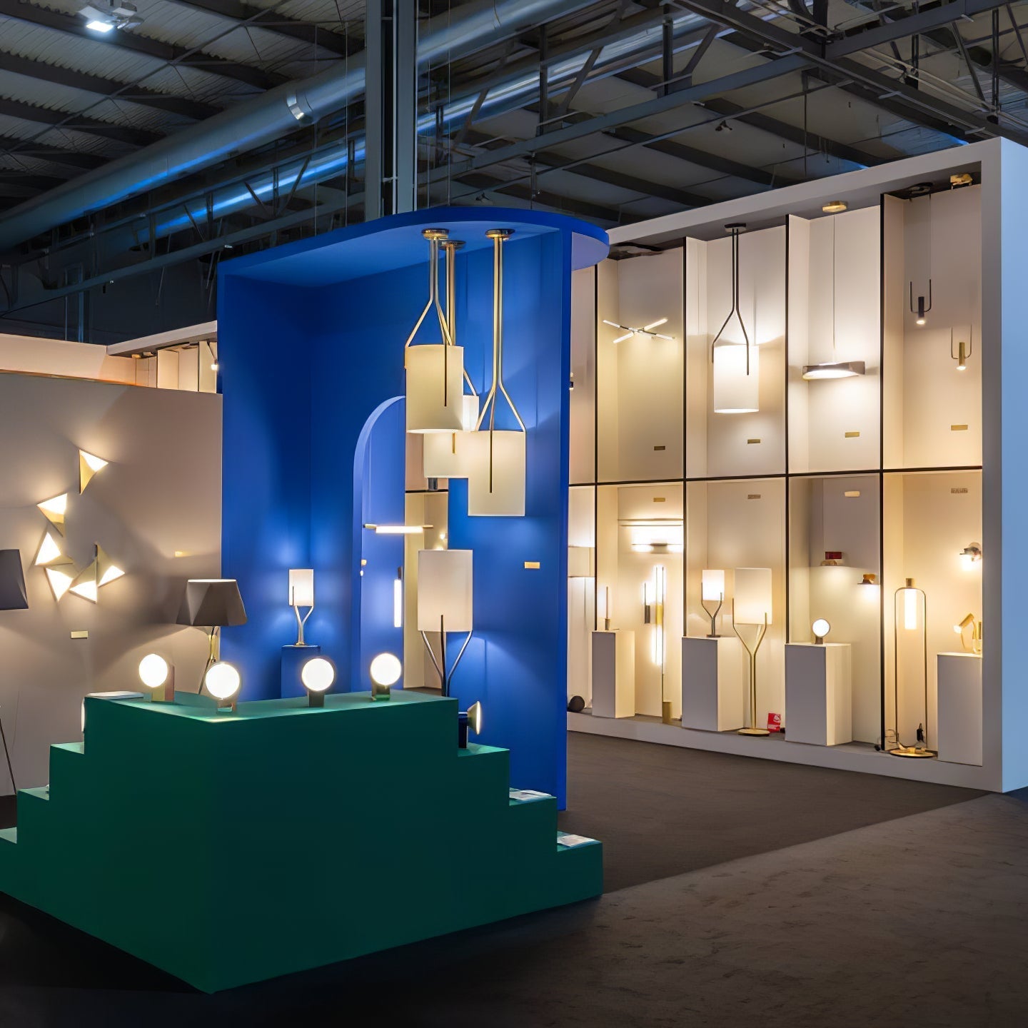 Lustra Chandelier LED 3-Lights Brass Modern - Letslighting