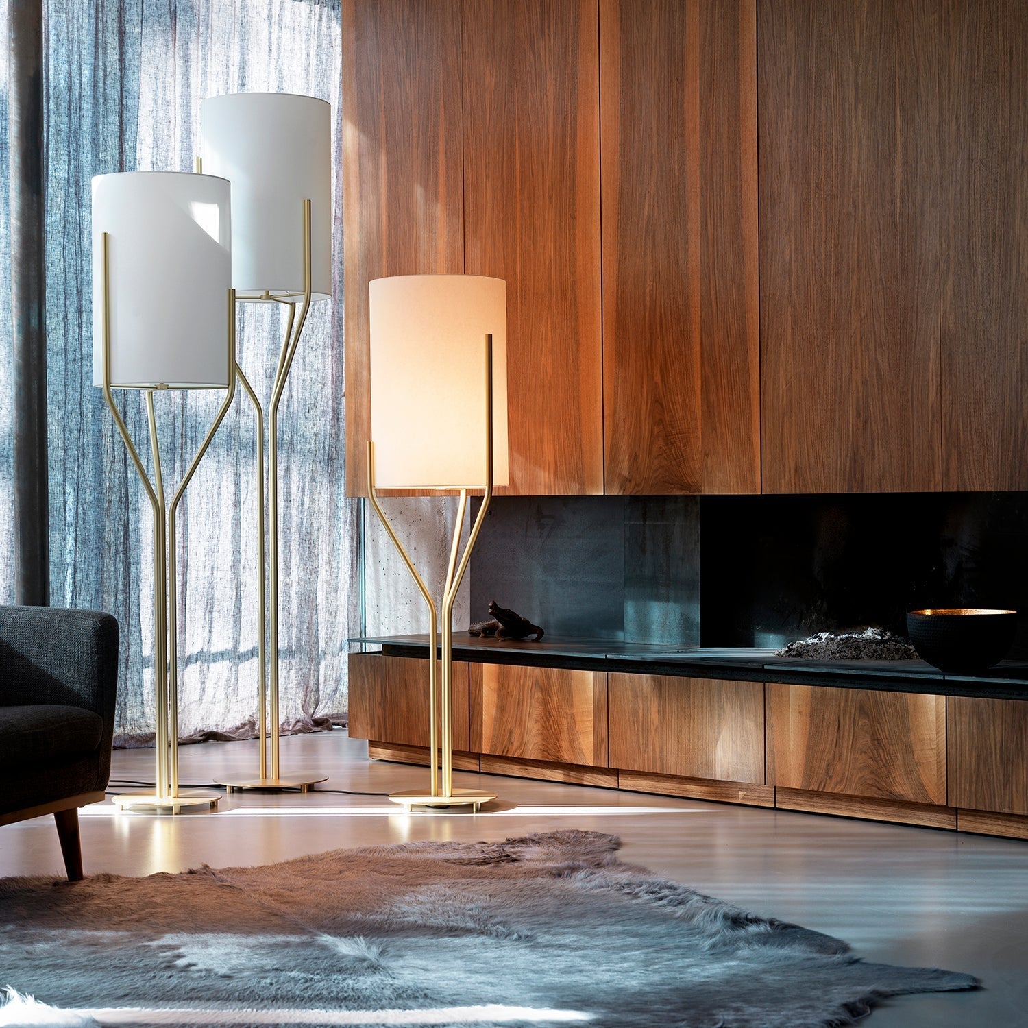Evvynor Glam Brass Floor Lamp - Letslighting